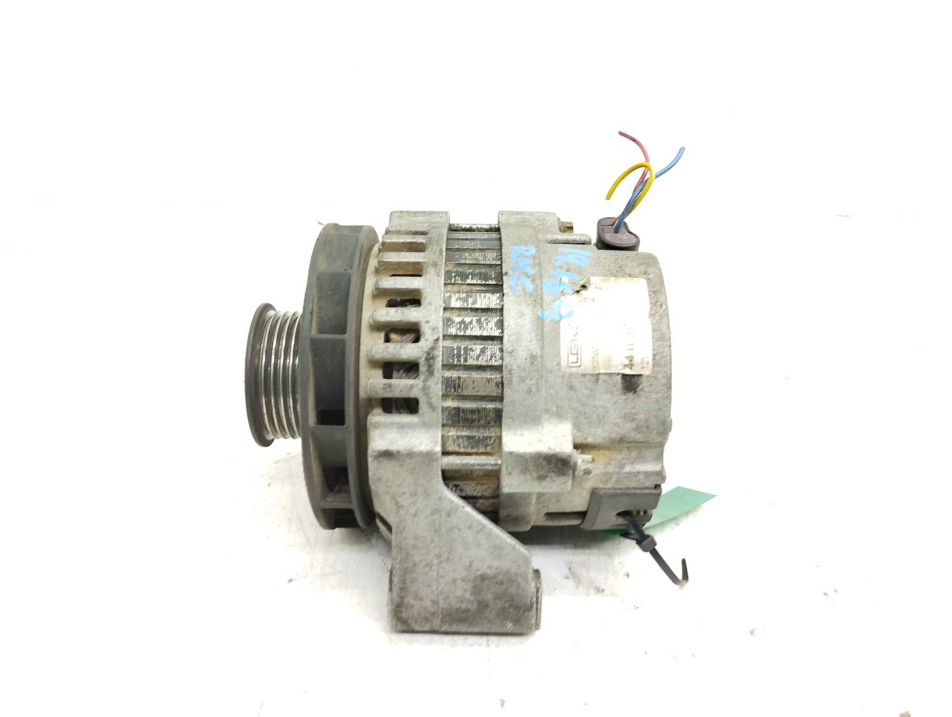 Recambio de alternador para ssangyong musso 2.9 tdi full referencia OEM IAM  6621545402 
