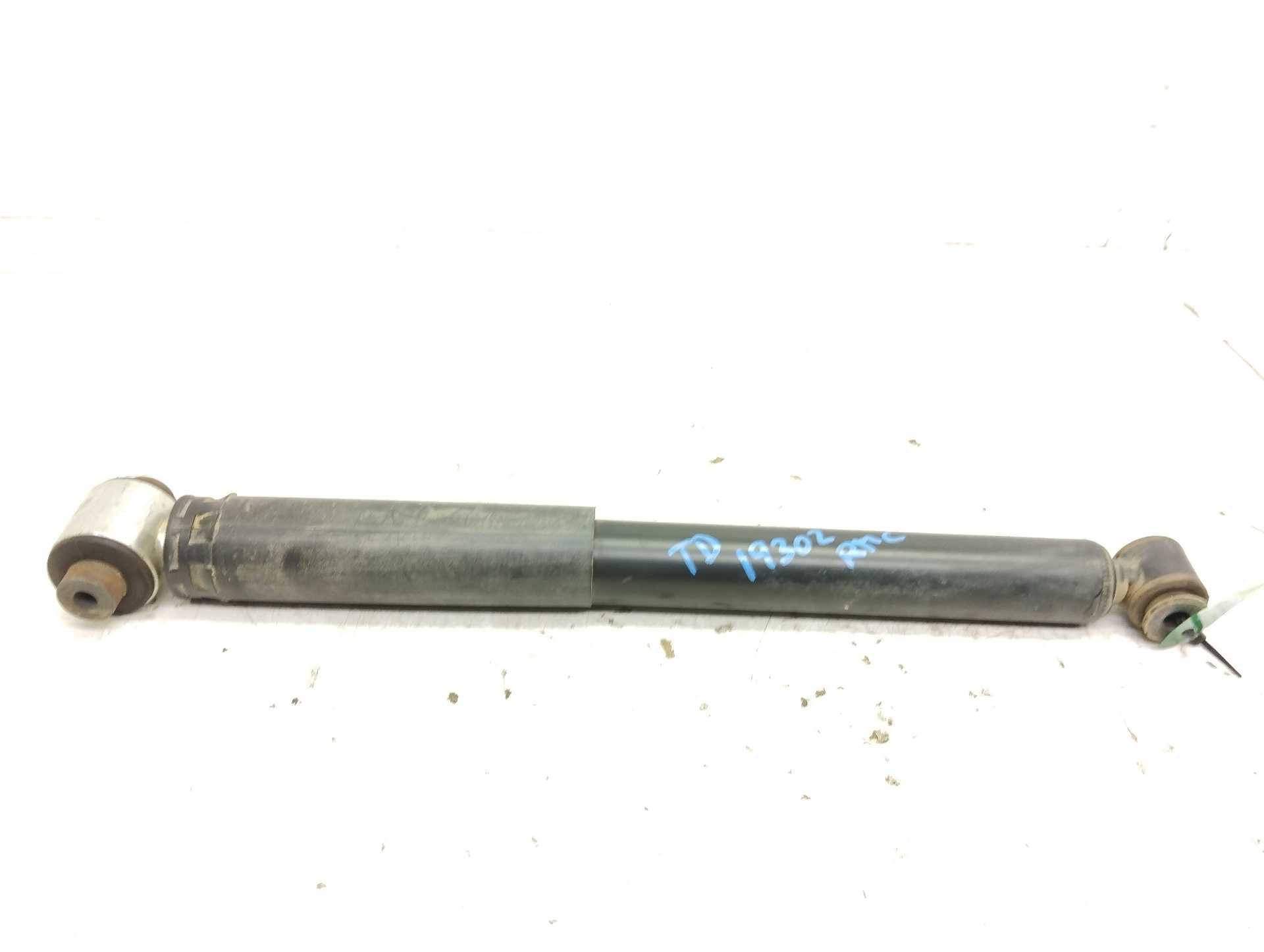 Recambio de amortiguador trasero derecho para renault scenic ii authentique referencia OEM IAM 11943020 103533 8200330197