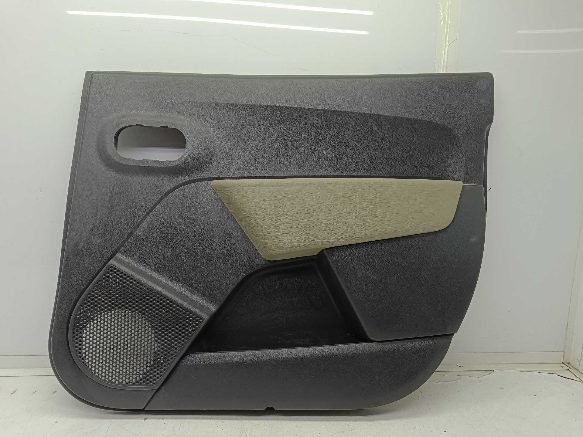 Recambio de guarnecido puerta trasera derecha para dacia lodgy laureate referencia OEM IAM 829A03482R  