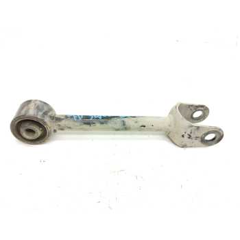 BRAZO SUSPENSION SUPERIOR TRASERO DERECHO 