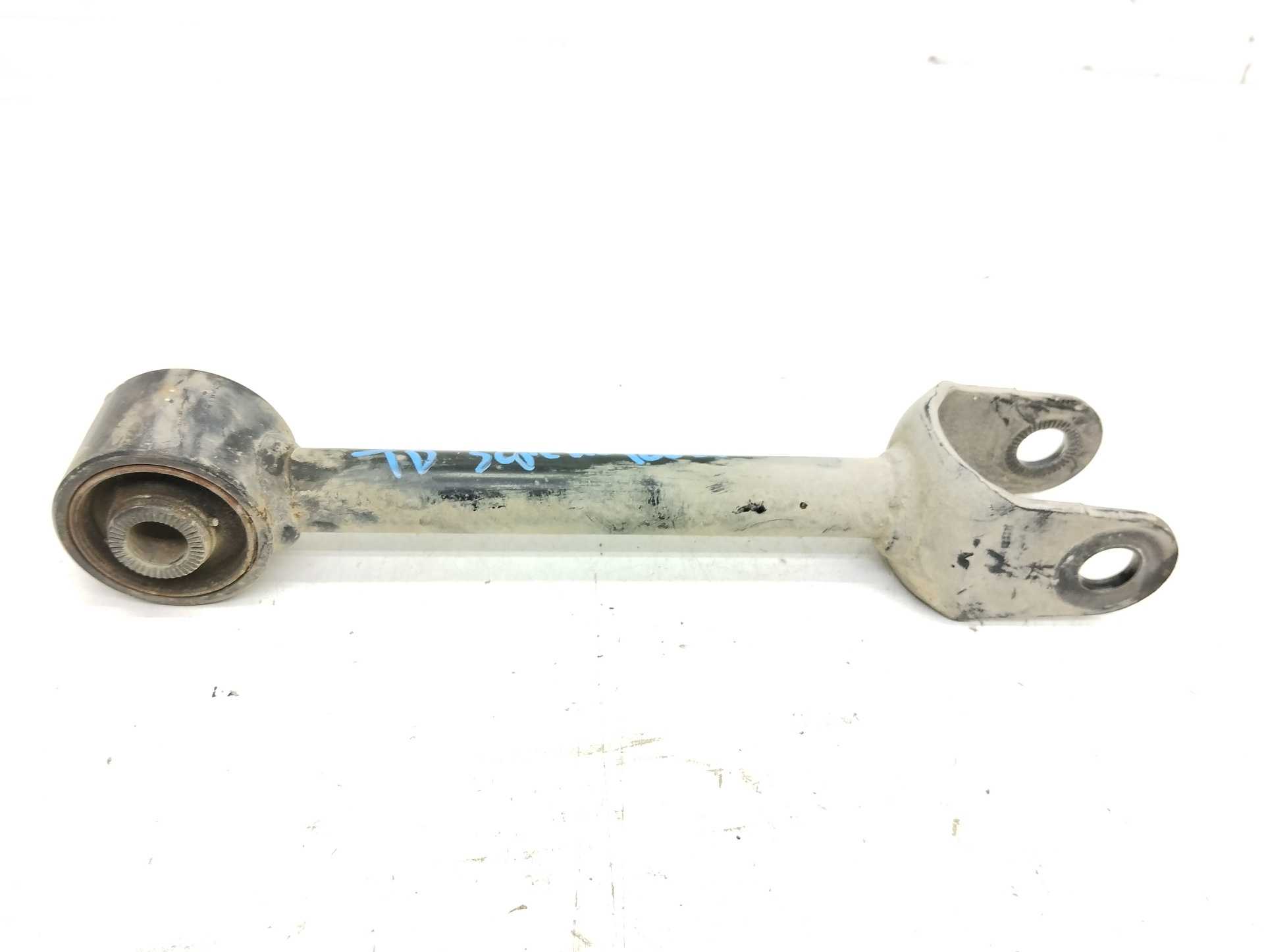 Recambio de brazo suspension superior trasero derecho para lexus is200 (ds2/is2) 220d referencia OEM IAM   