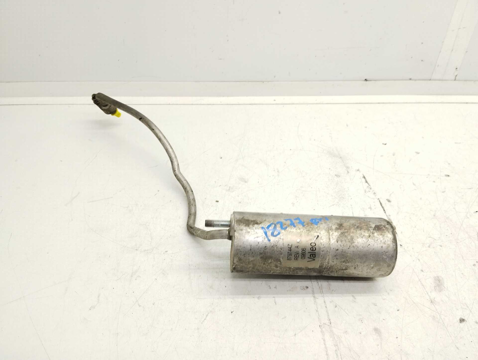 Recambio de tubos aire acondicionado para opel vectra c berlina cosmo referencia OEM IAM 879744Z VALEO 