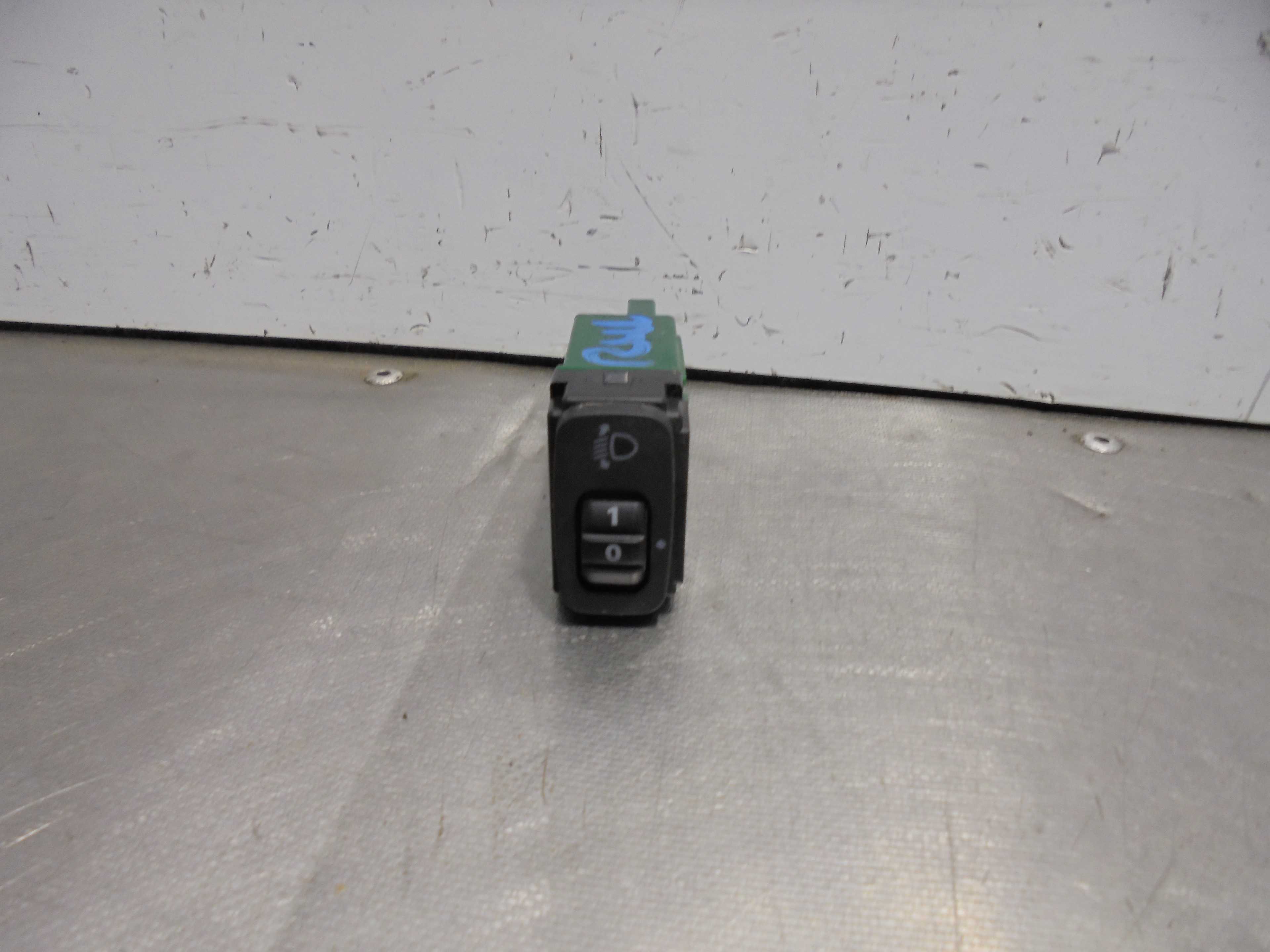 Recambio de mando multifuncion para mitsubishi asx (ga0w) challenge 2wd referencia OEM IAM   