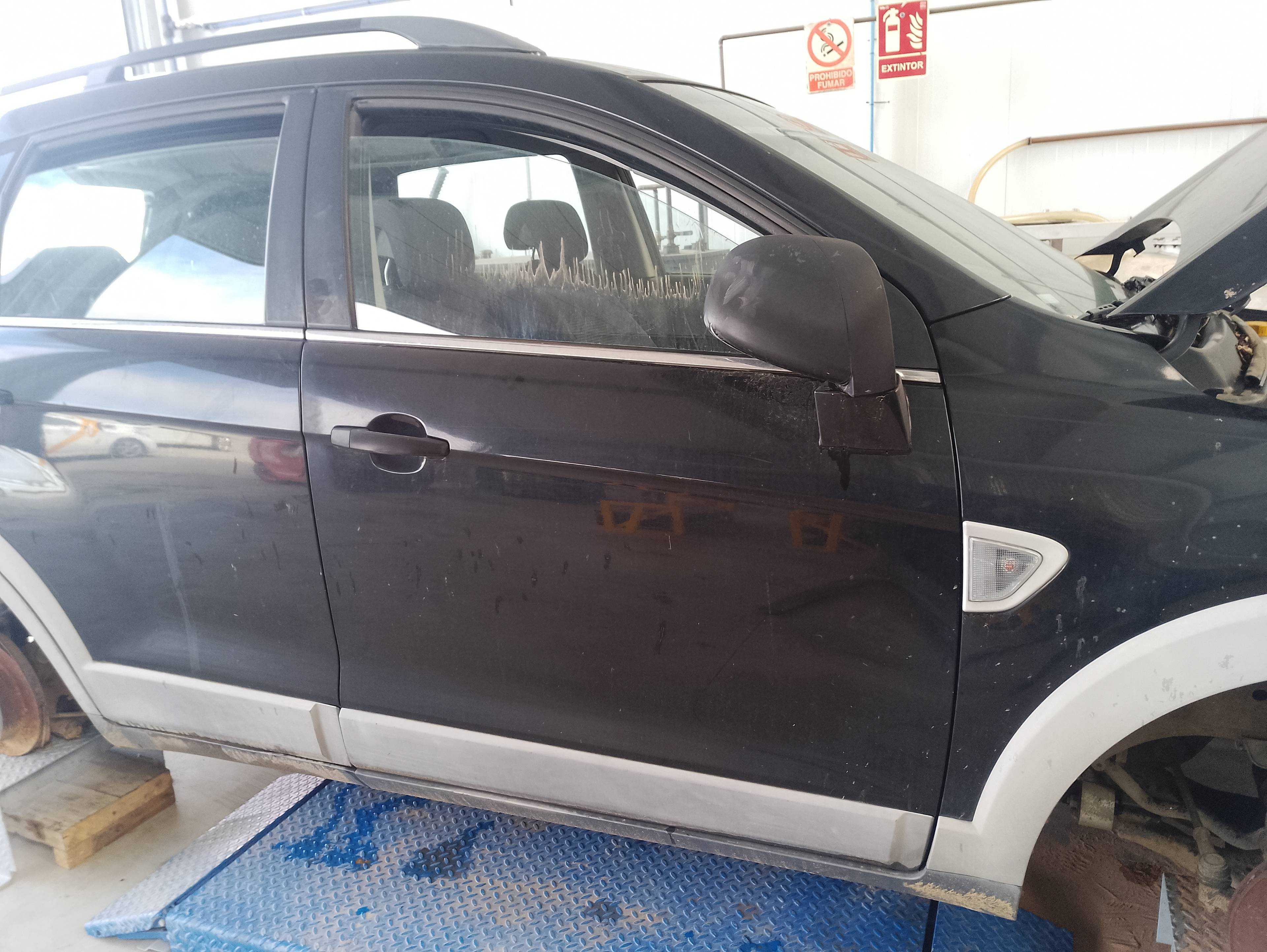 Recambio de puerta delantera derecha para chevrolet captiva referencia OEM IAM   