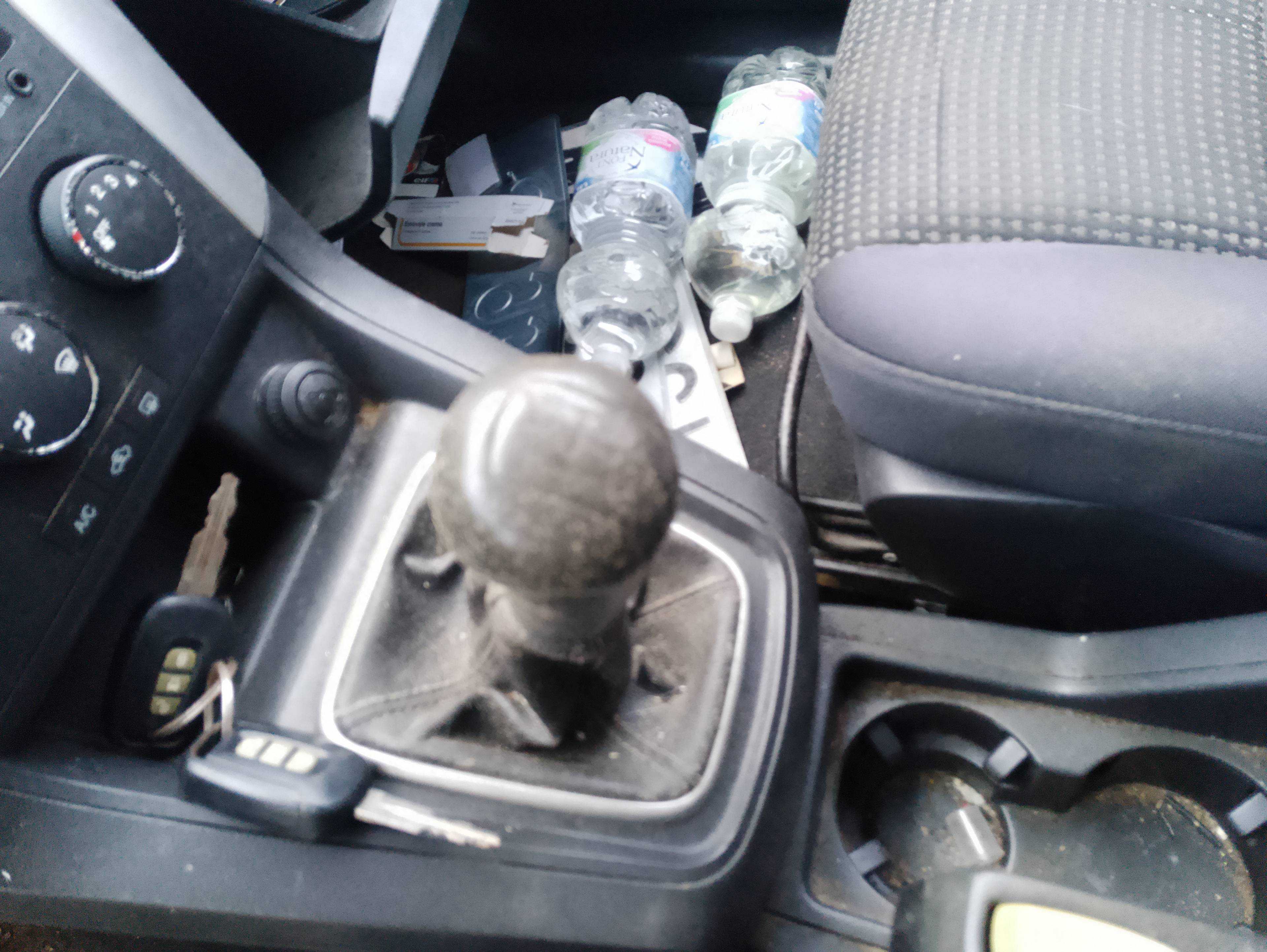 Recambio de palanca cambio para chevrolet captiva 2.0 vcdi ls referencia OEM IAM   