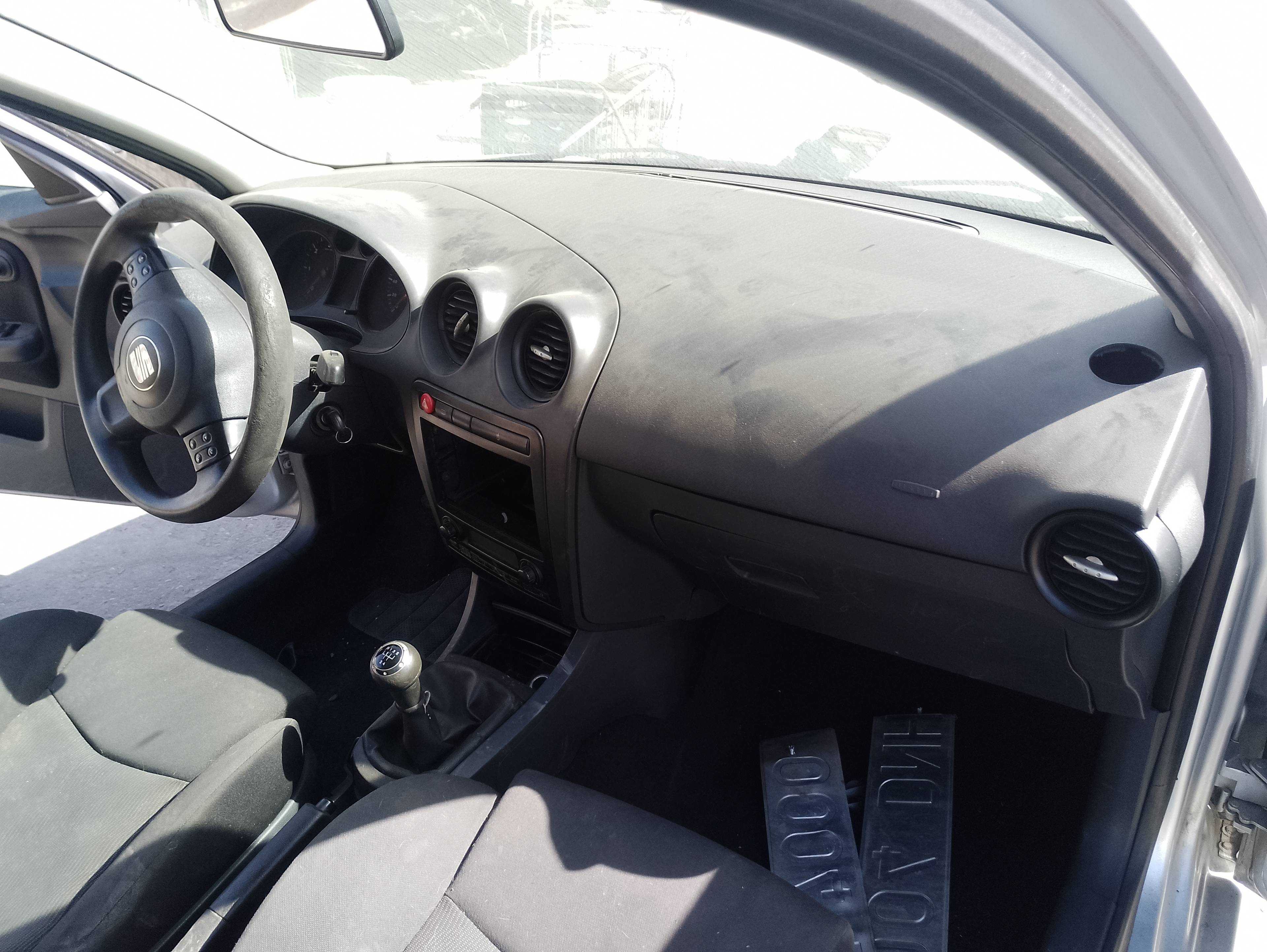 Recambio de salpicadero para seat ibiza (6l1) cool referencia OEM IAM   
