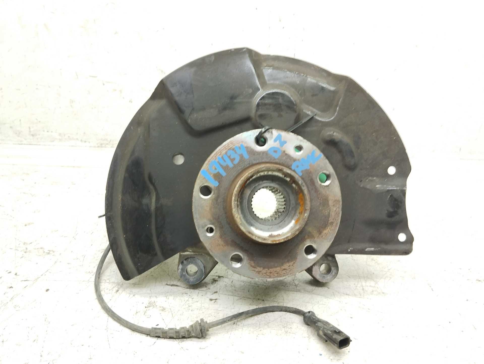 Recambio de mangueta delantera izquierda para renault scenic iv zen referencia OEM IAM   