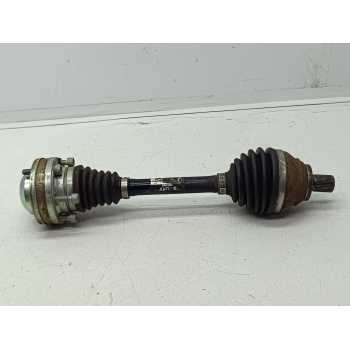 TRANSMISION DELANTERA IZQUIERDA 5Q0407271H 