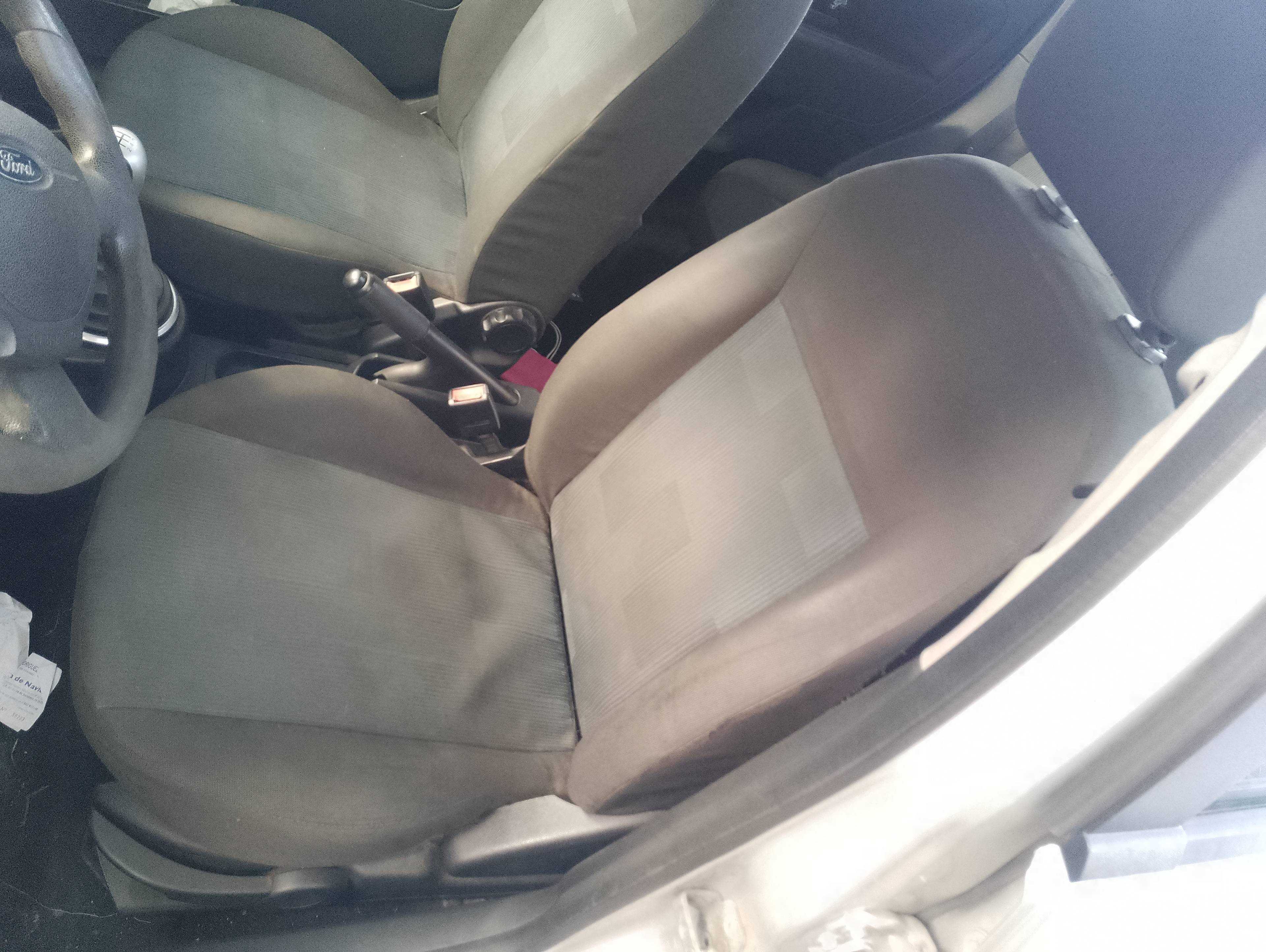 Recambio de asiento delantero izquierdo para ford fiesta (cbk) ambiente referencia OEM IAM   