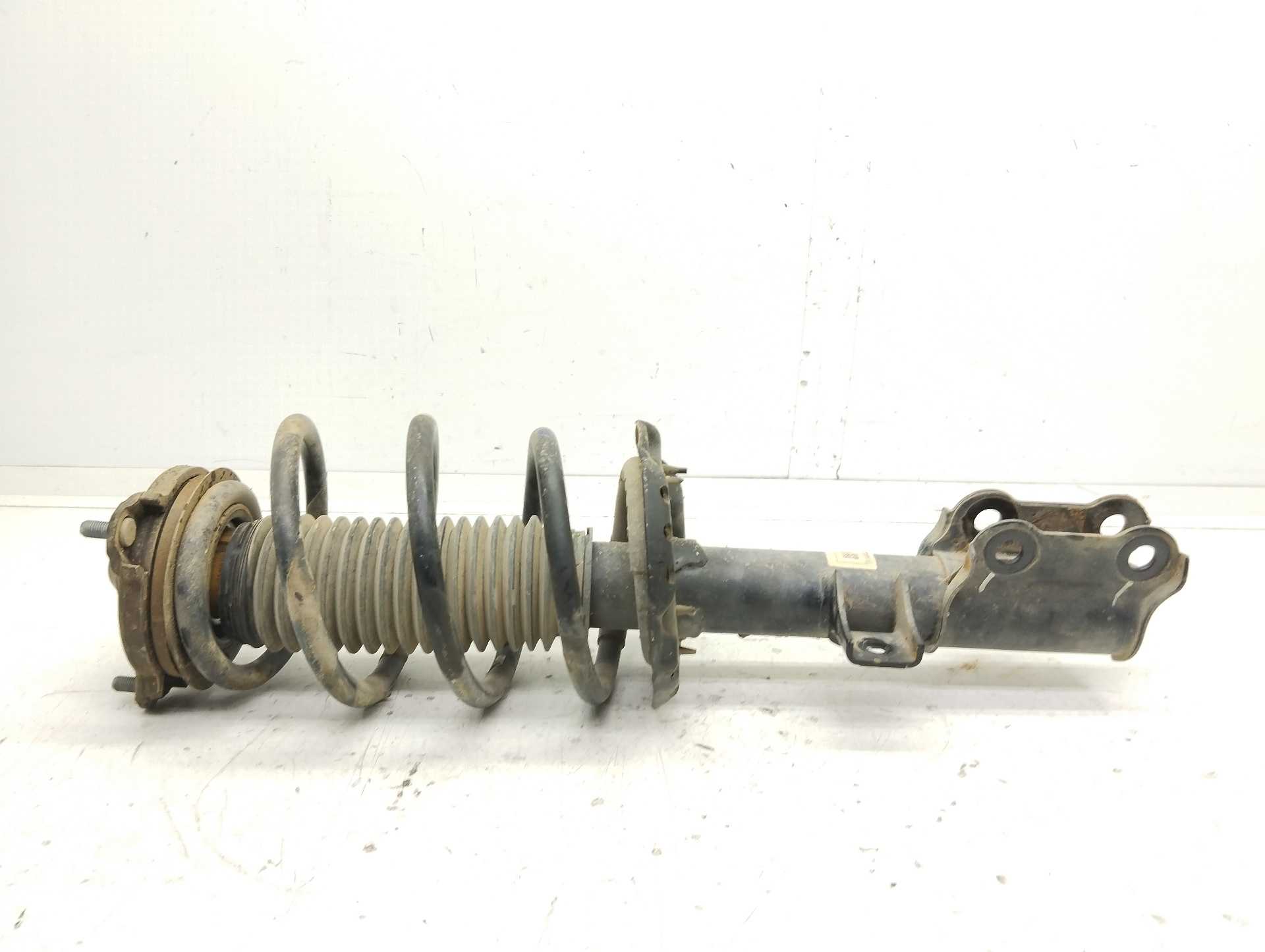 Recambio de amortiguador delantero izquierdo para hyundai tucson classic blue referencia OEM IAM 54650D7000  