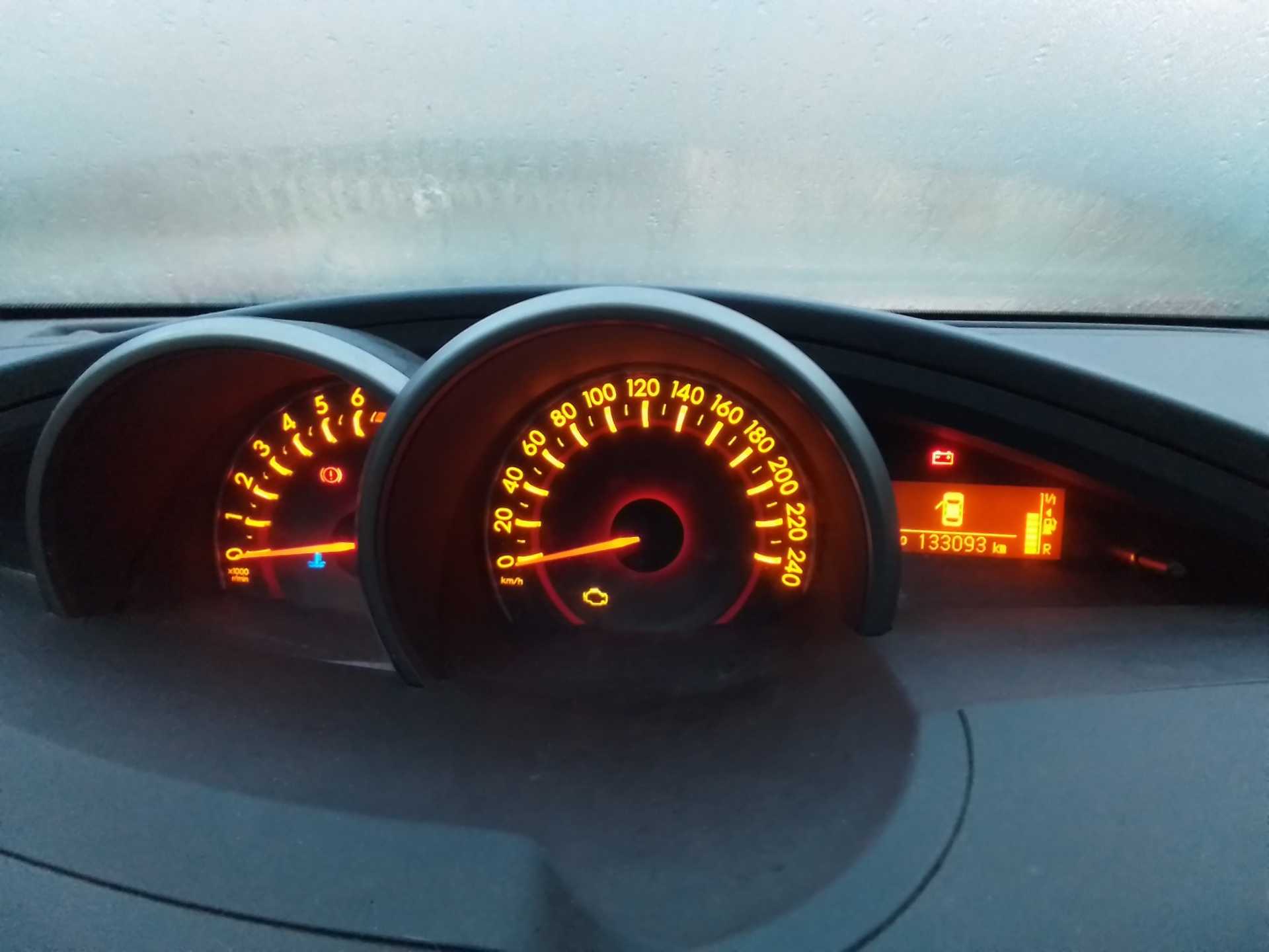 Recambio de cuadro instrumentos para toyota verso advance referencia OEM IAM   