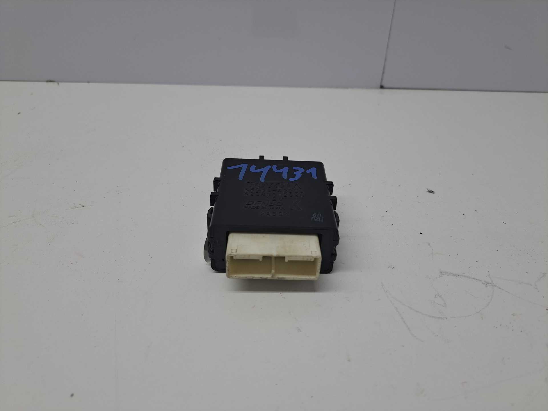 Recambio de centralita limpia para toyota rav 4 advance hybrid referencia OEM IAM 8594042030 4230002080 