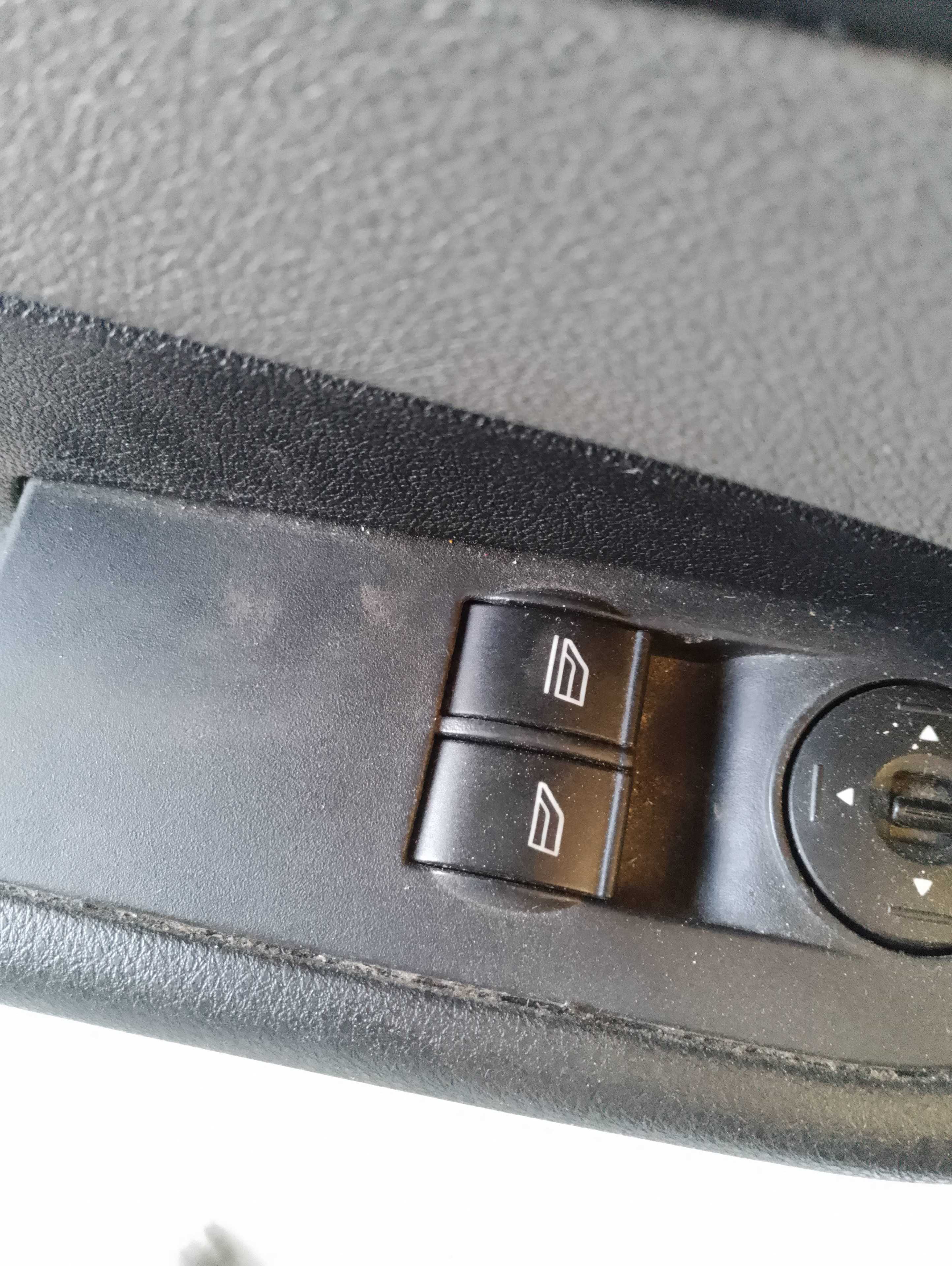 Recambio de mando elevalunas delantero izquierdo para ford focus turnier (cb4) business referencia OEM IAM   