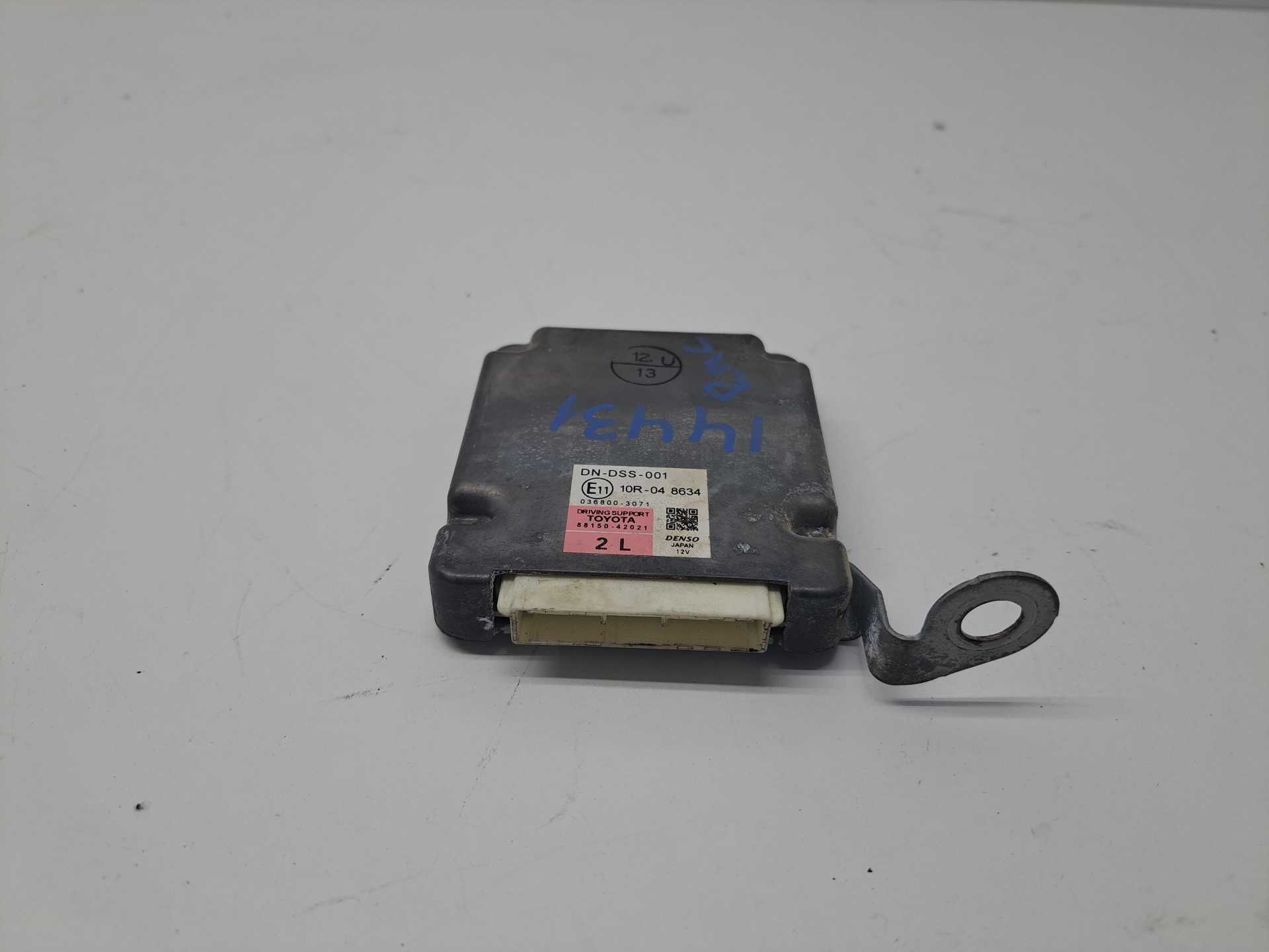 Recambio de modulo electronico para toyota rav 4 advance hybrid referencia OEM IAM 8815042021 0368003071 