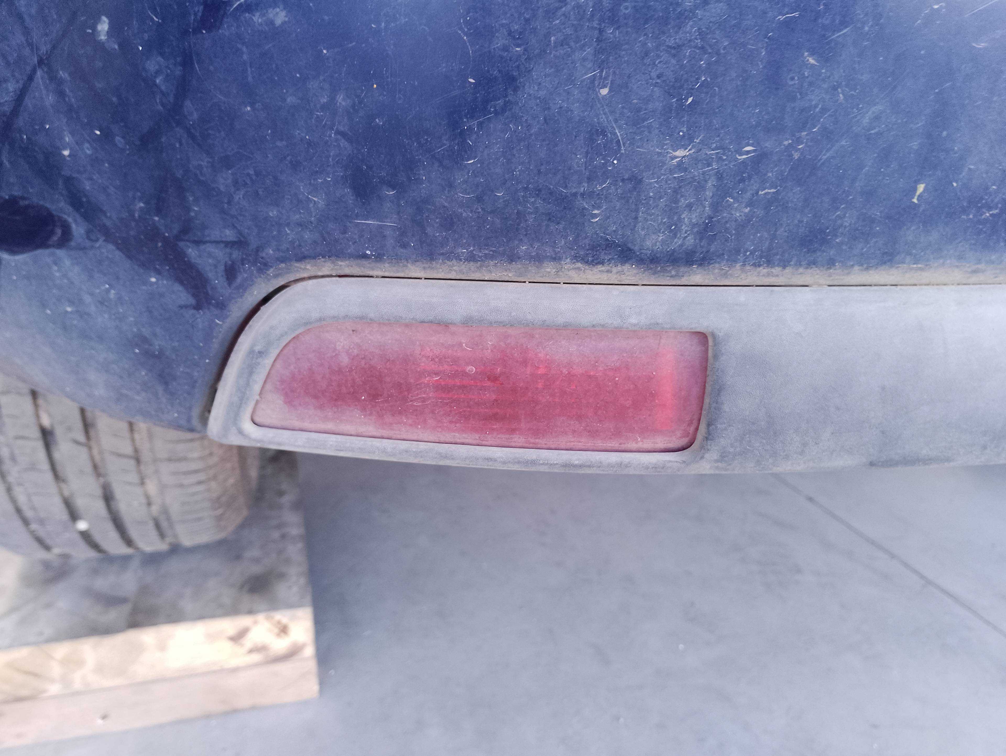 Recambio de faro antiniebla trasero izquierdo para citroën c4 berlina collection referencia OEM IAM   