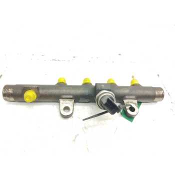 RAMPA INYECTORA H8200296867 8200397346 A2C20001221