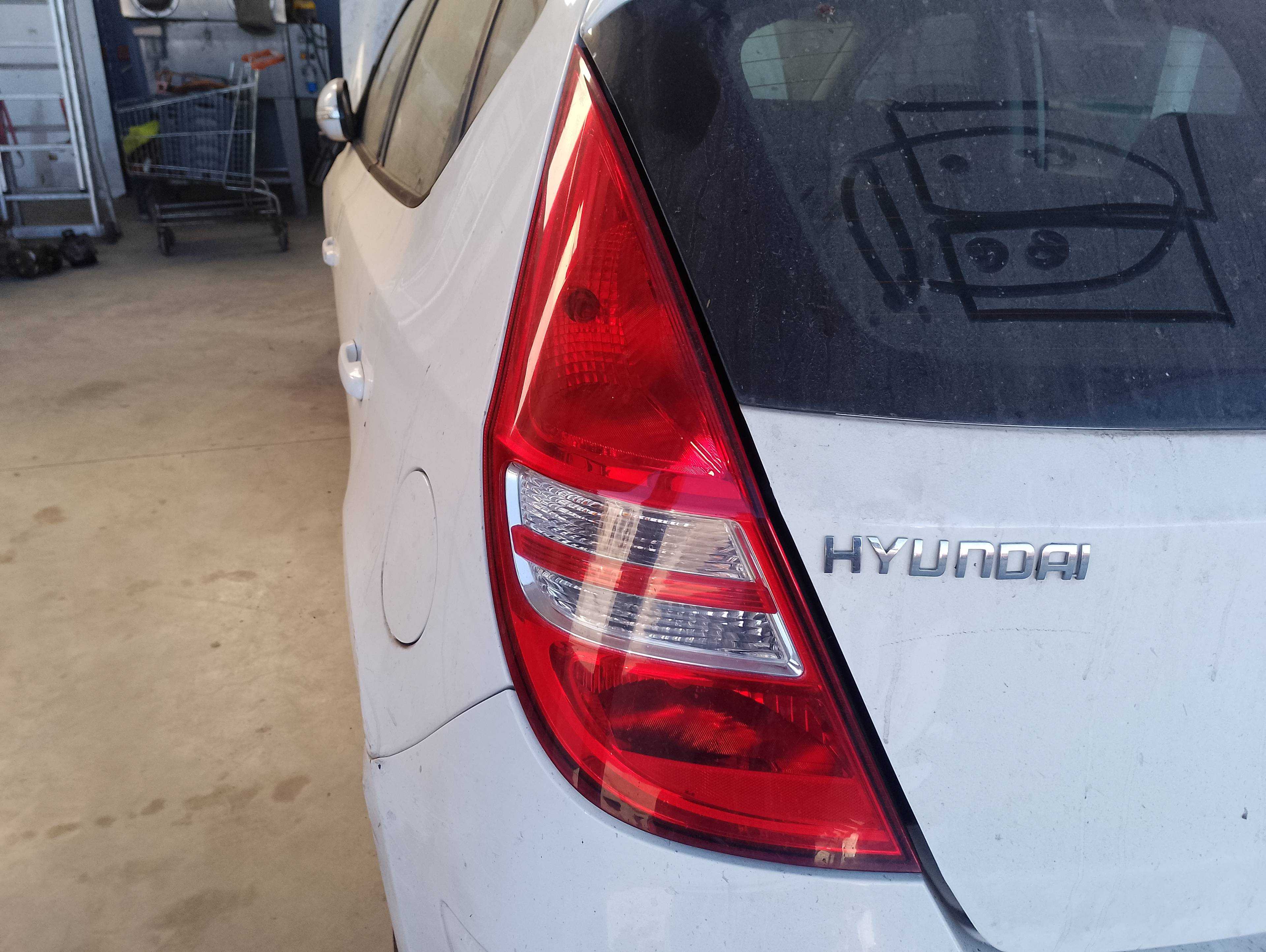 Recambio de piloto trasero izquierdo para hyundai i30 classic referencia OEM IAM   