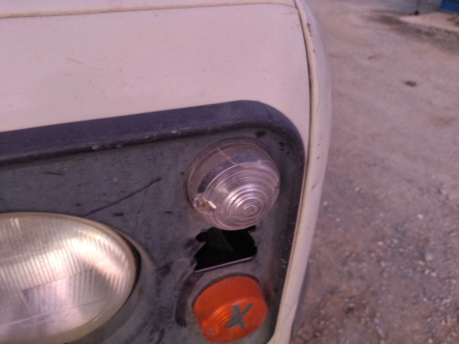 Recambio de piloto delantero izquierdo para land rover defender (ld) 2.5 td5 referencia OEM IAM   