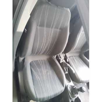 ASIENTO DELANTERO DERECHO 