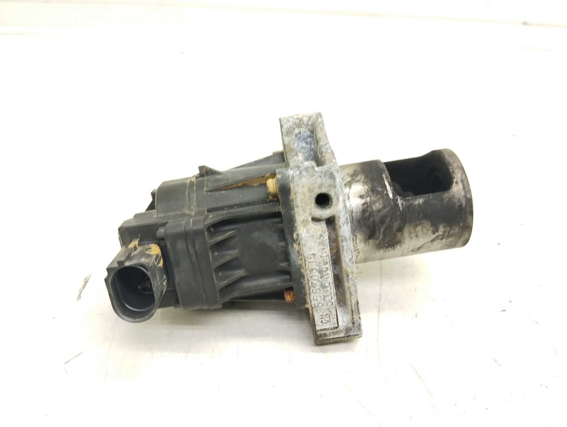 Recambio de valvula egr para opel astra k lim. 5türig dynamic referencia OEM IAM 55574896 55570005 