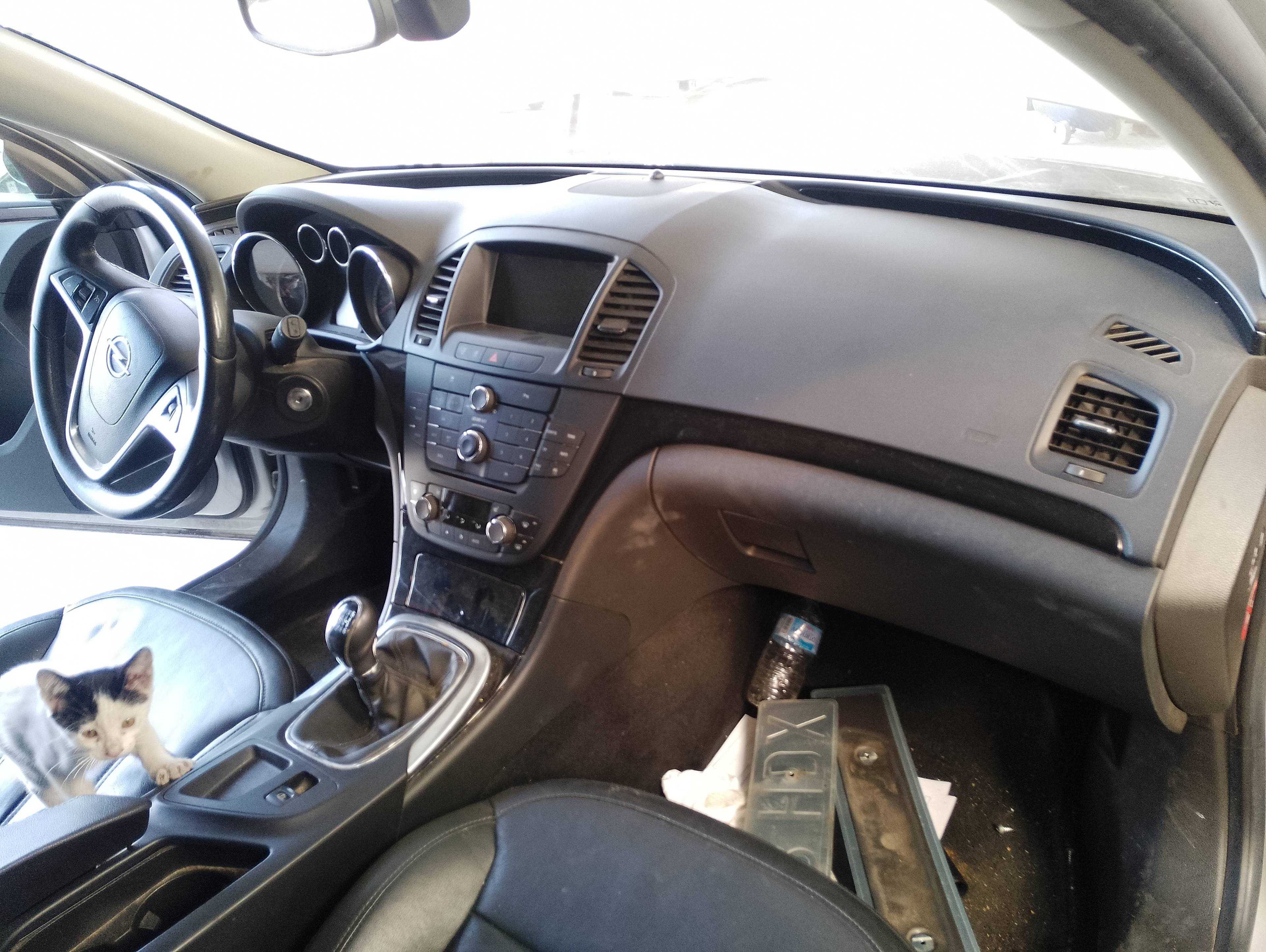 Recambio de salpicadero para opel insignia sports tourer cosmo referencia OEM IAM   