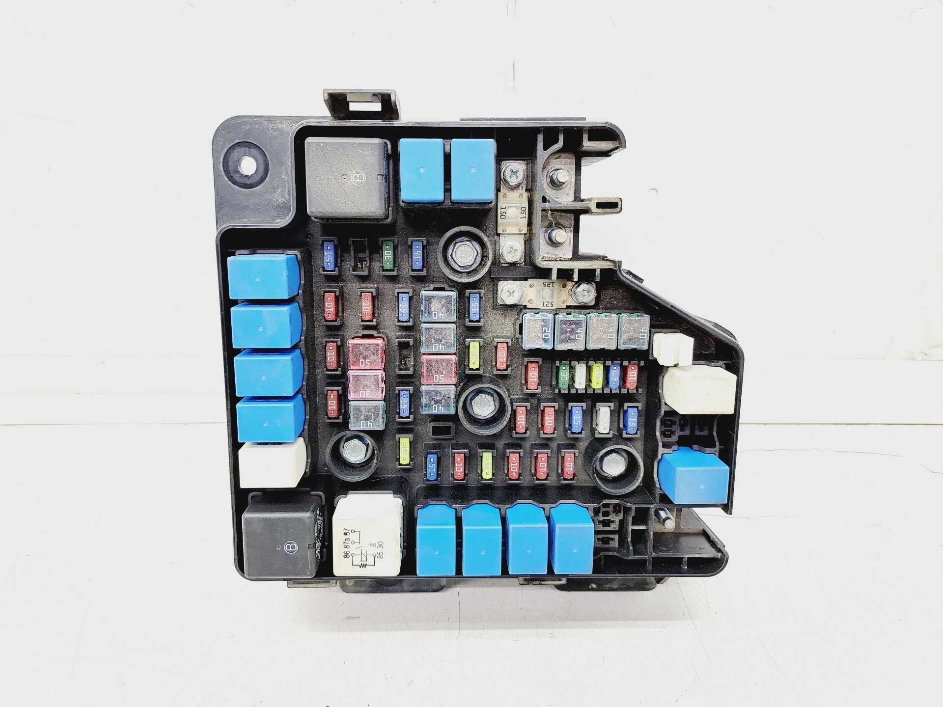 Recambio de caja reles / fusibles para hyundai santa fe (bm) 2.2 crdi cat referencia OEM IAM 919502B100  