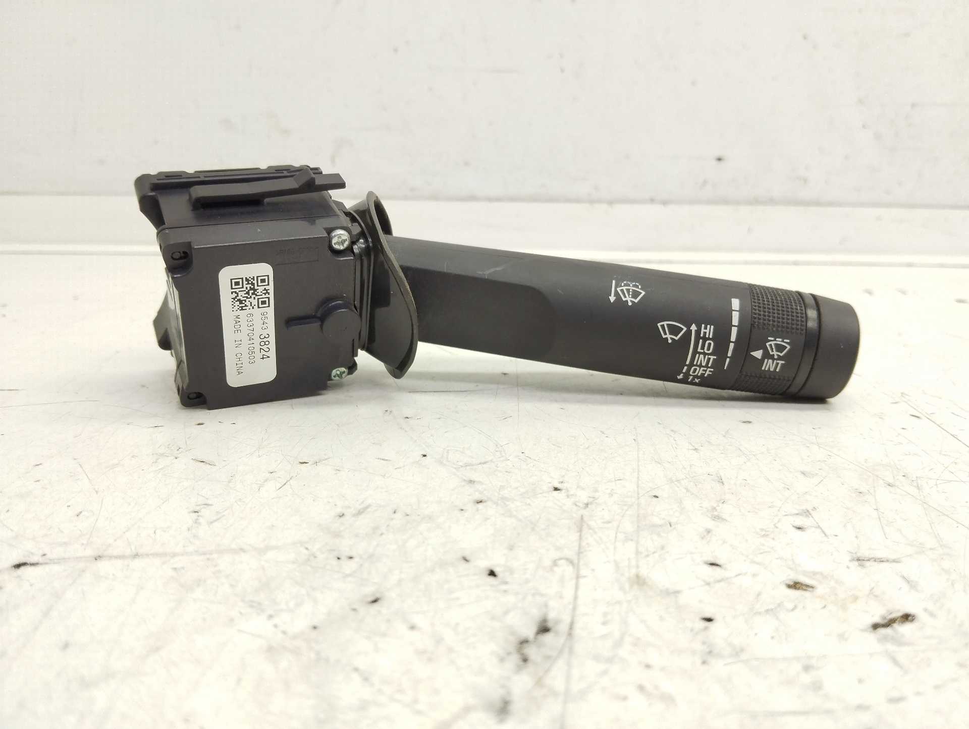 Recambio de mando limpia para opel insignia berlina selective referencia OEM IAM 95433824  