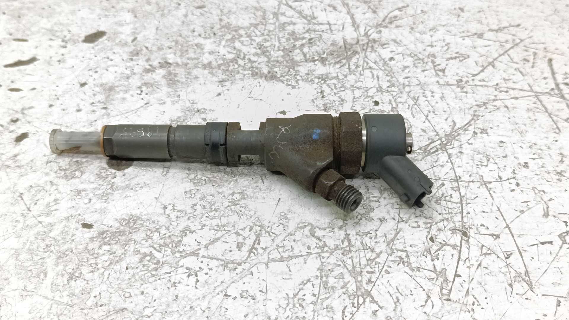 Recambio de inyector para citroën xsara picasso 2.0 hdi referencia OEM IAM 0445110076 9641742880 