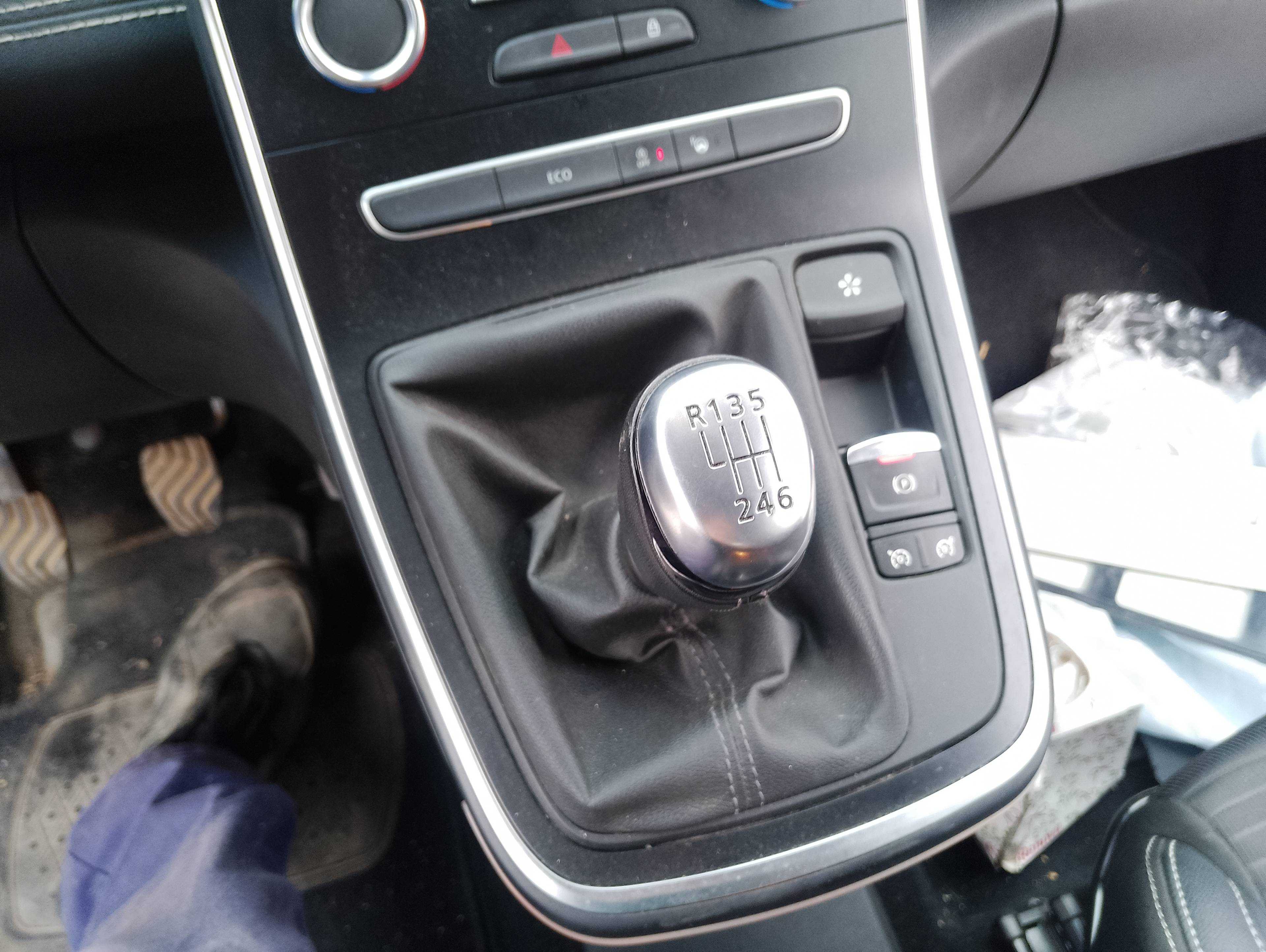 Recambio de palanca cambio para renault scenic iv zen referencia OEM IAM   