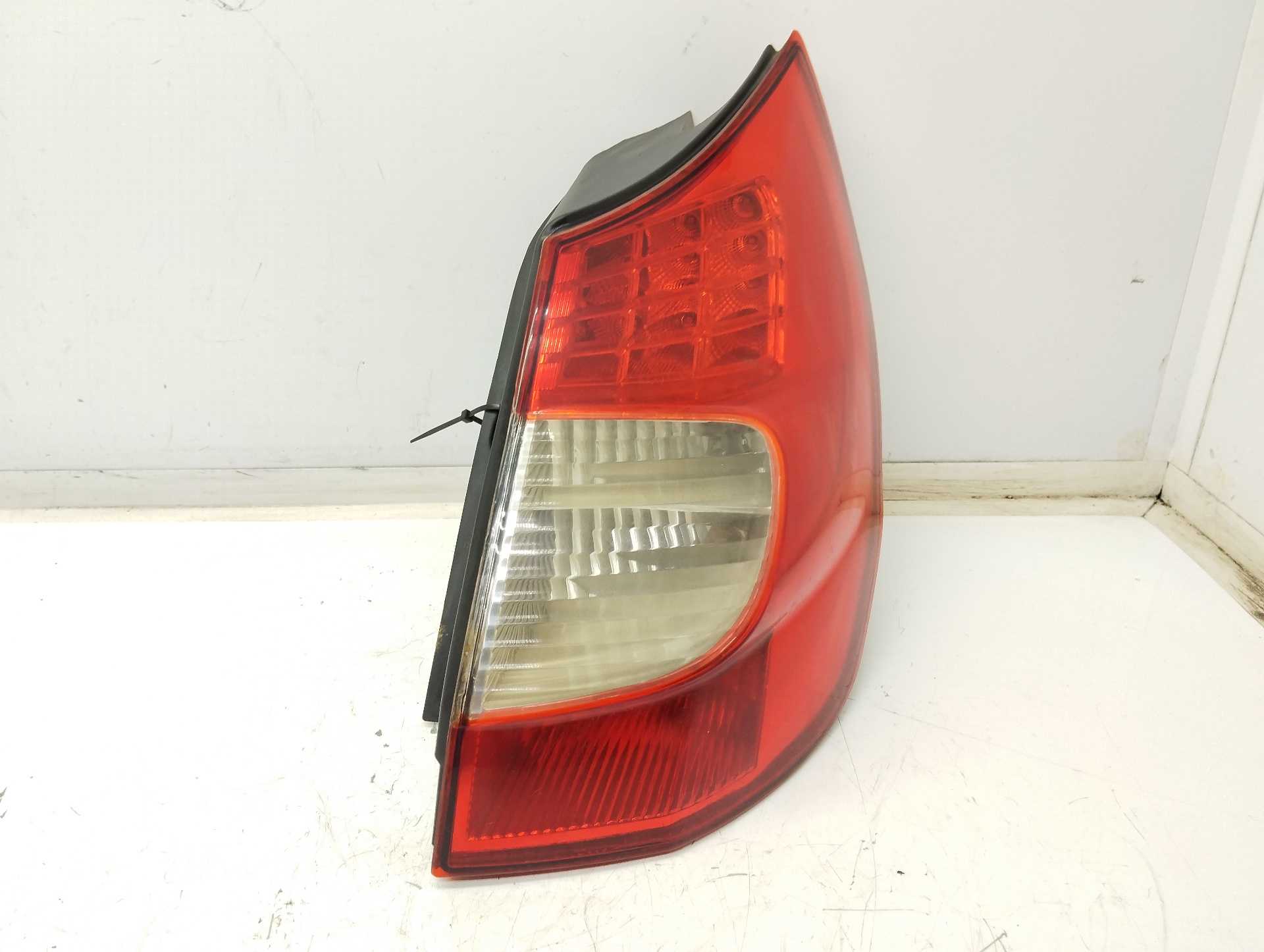 Recambio de piloto trasero derecho para renault scenic ii authentique referencia OEM IAM 085511971R  