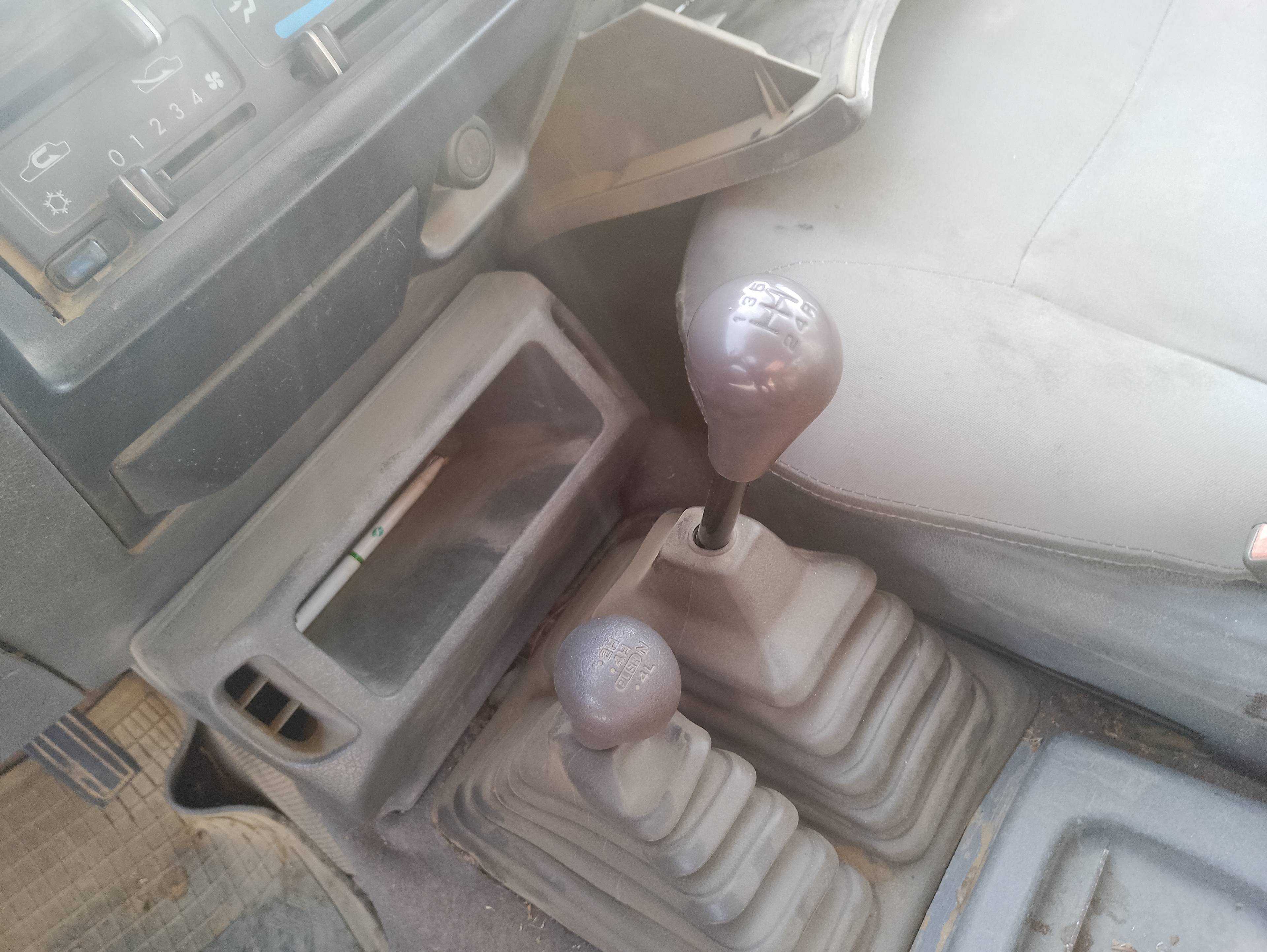 Recambio de palanca cambio para nissan terrano (wd21) 2.7 td referencia OEM IAM   