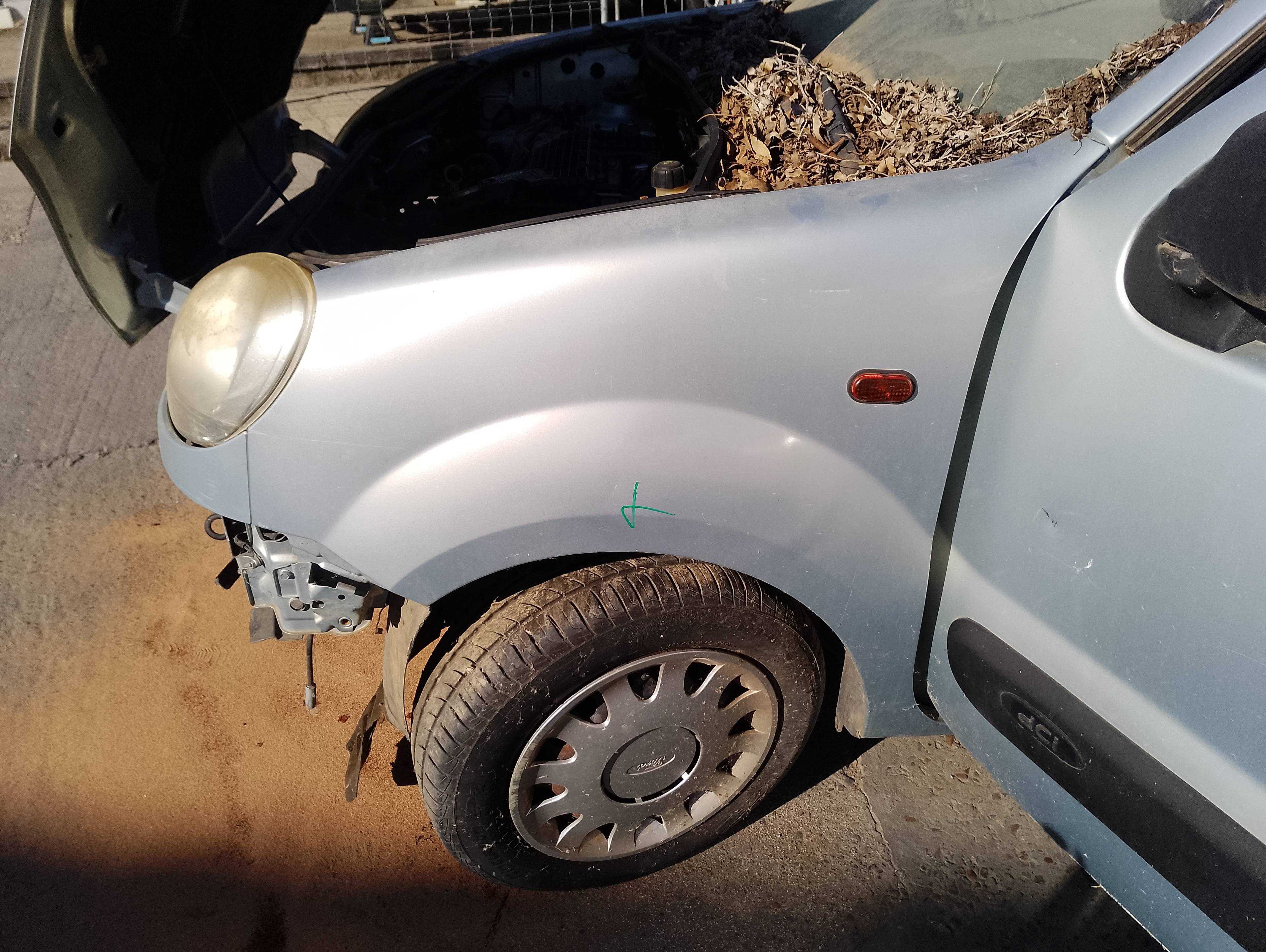 Recambio de aleta delantera izquierda para renault kangoo (f/kc0) authentique oasis referencia OEM IAM   