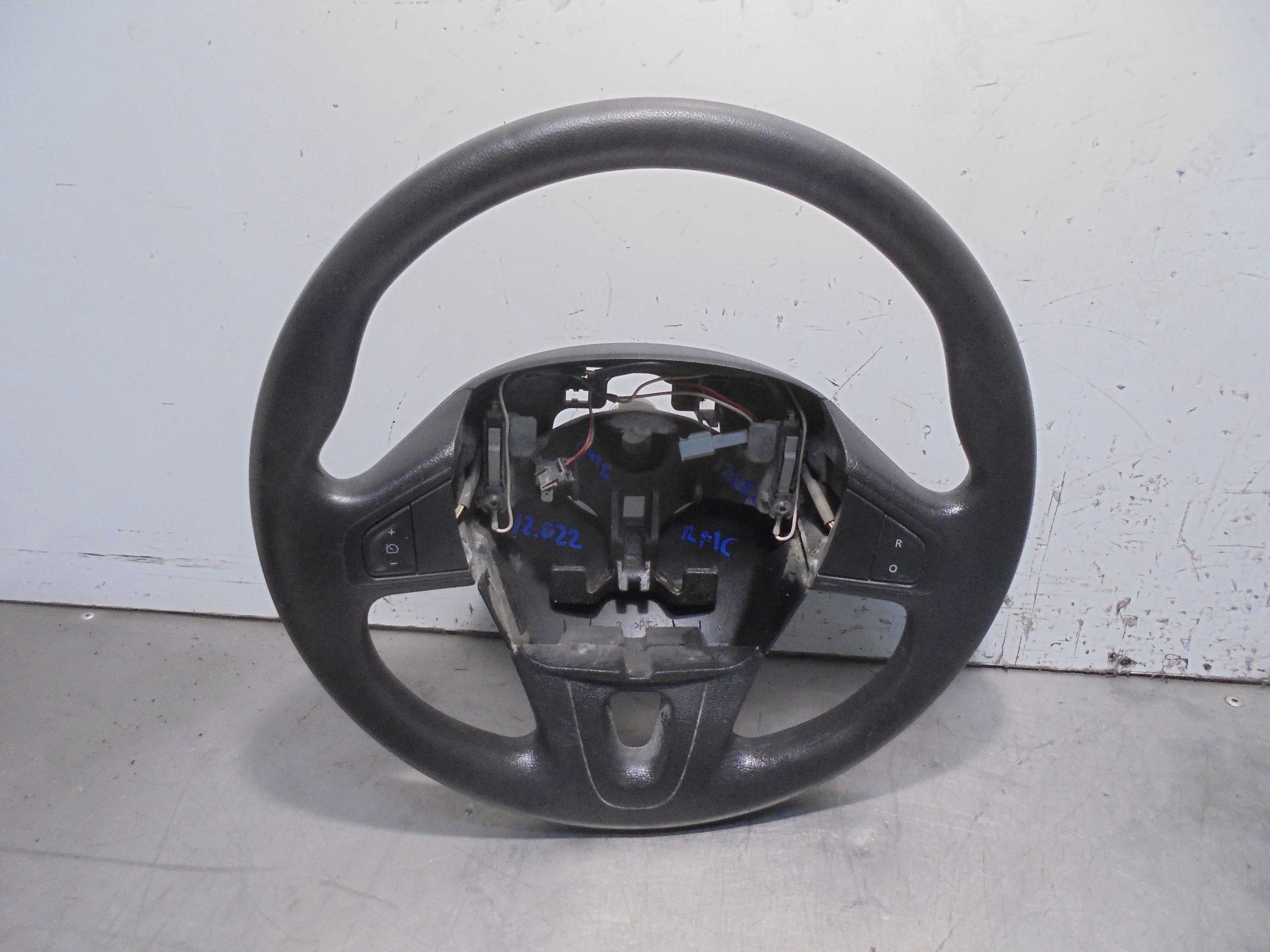 Recambio de volante para renault kangoo 1.5 dci diesel fap referencia OEM IAM   