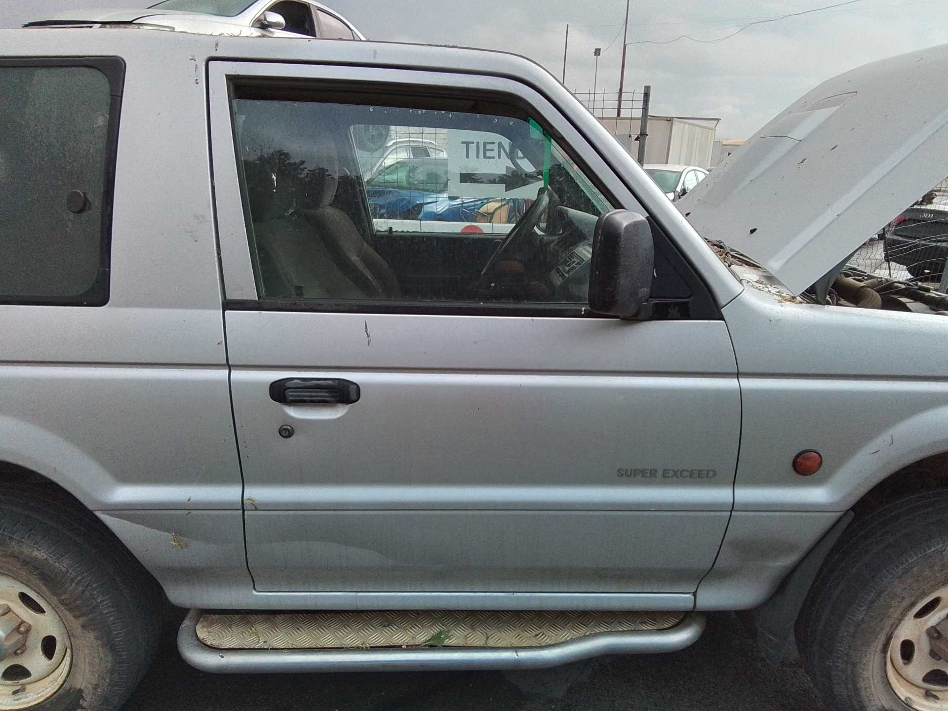 Recambio de puerta delantera derecha para mitsubishi galloper (hyundai) 2.5 td cat referencia OEM IAM   