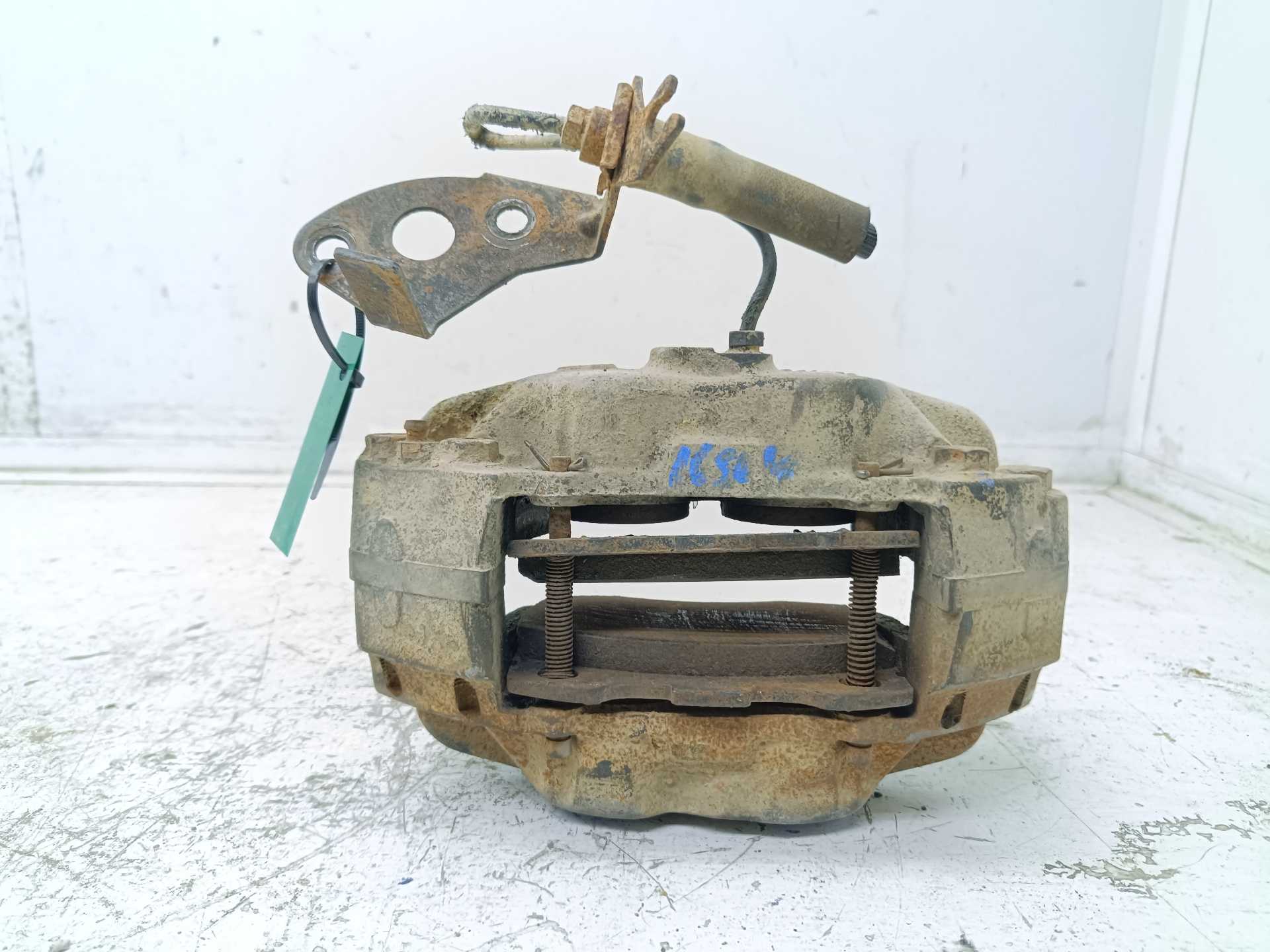 Recambio de pinza de freno delantera izquierda para land rover defender (ld) 2.5 td5 referencia OEM IAM LB10TY017AC  