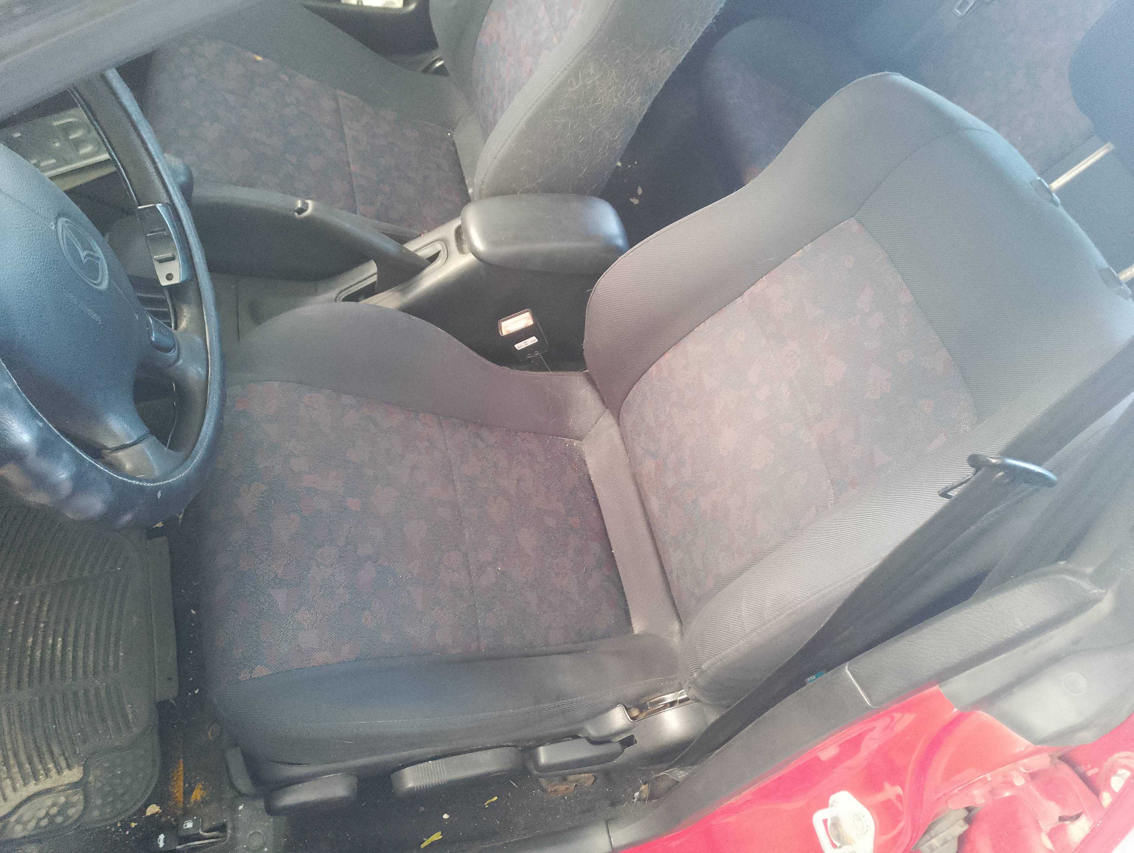 Recambio de asiento delantero izquierdo para mazda 323 berlina c/f/s (ba) 1.5 c referencia OEM IAM   