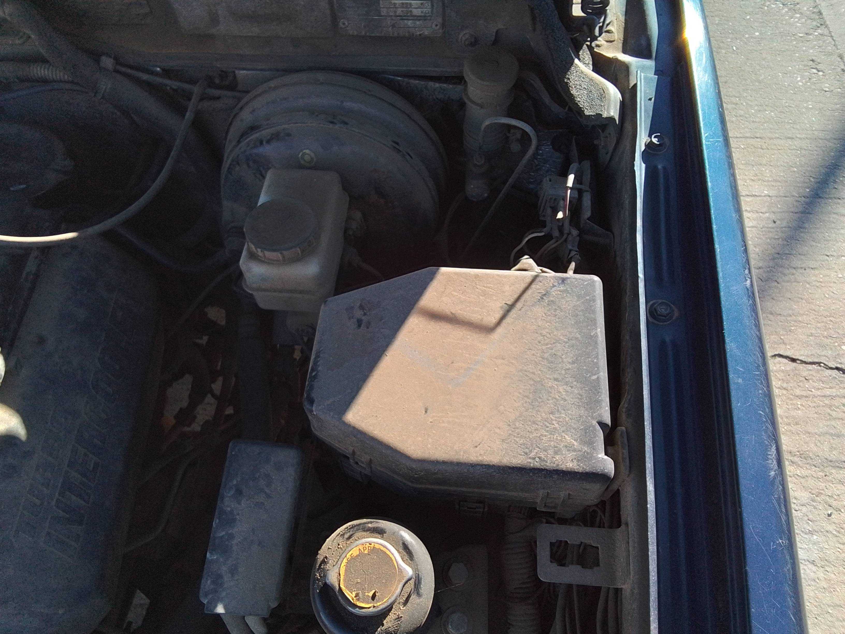 Recambio de caja reles / fusibles para ssangyong musso 2.9 tdi full referencia OEM IAM   