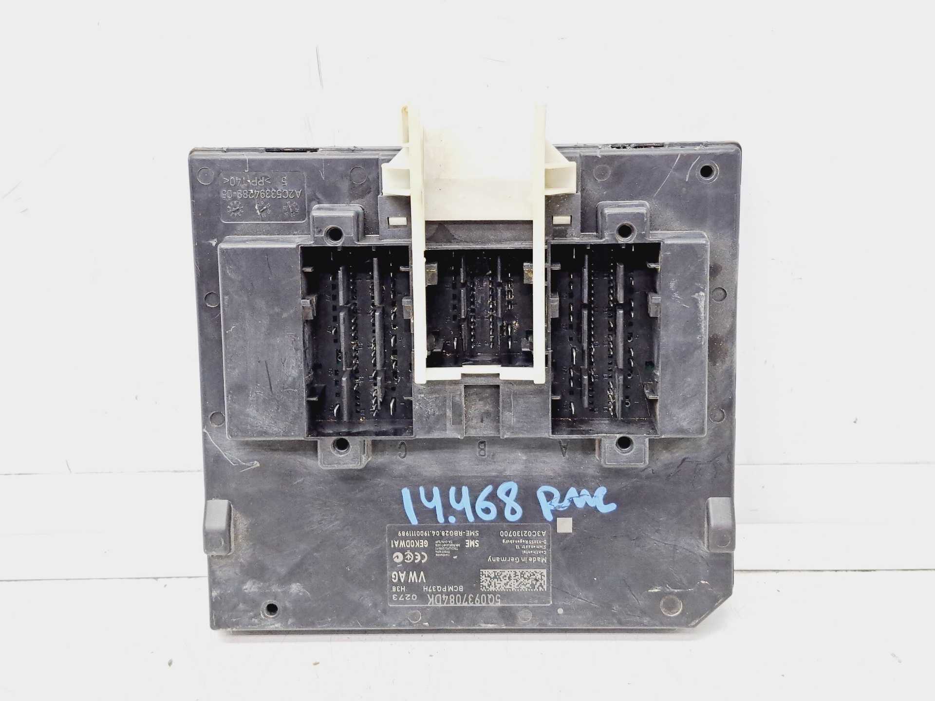 Recambio de modulo electronico para volkswagen tiguan 2.0 tdi referencia OEM IAM 5Q0937084DK A3C02130700 CONTINENTAL
