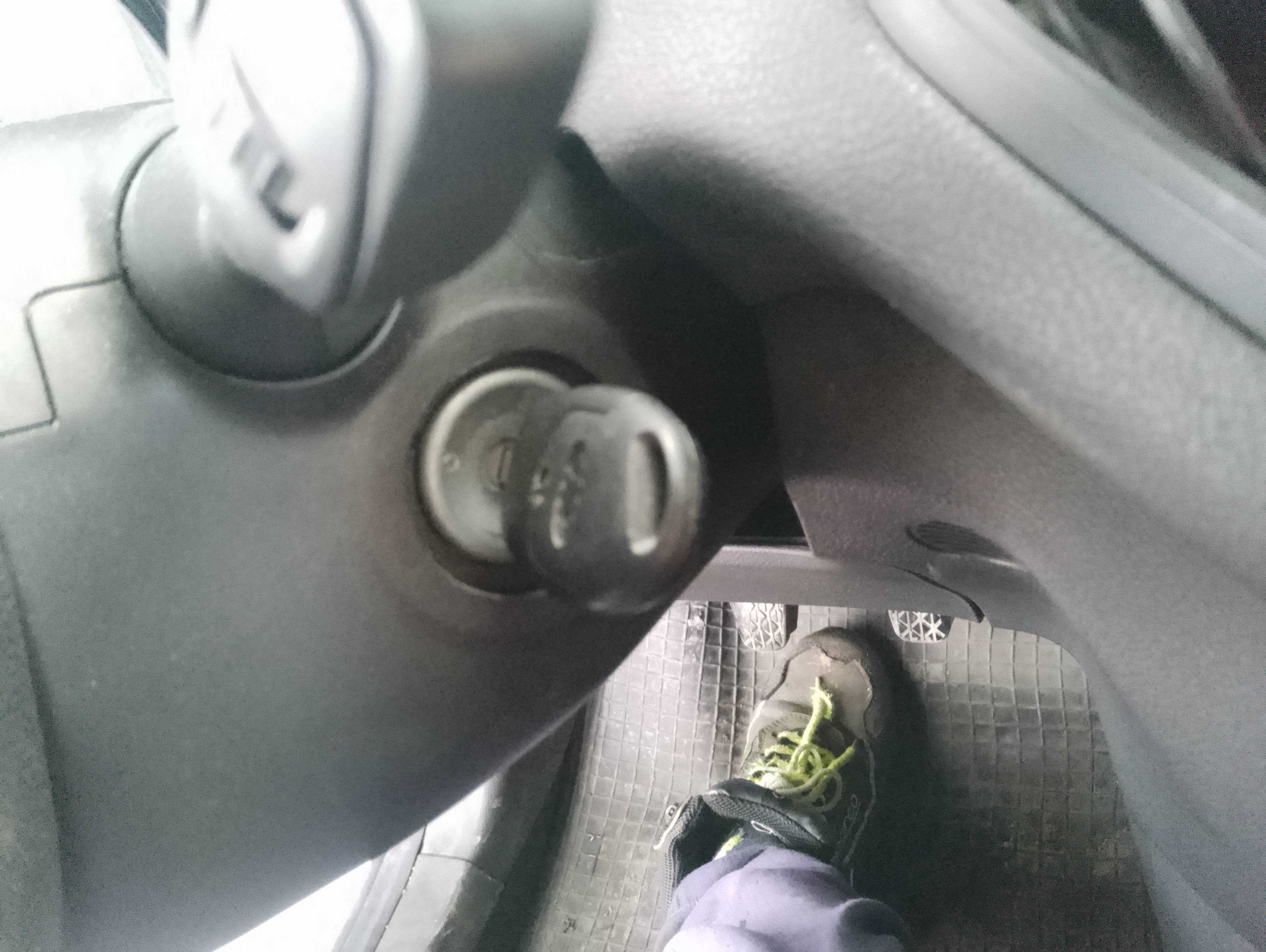 Recambio de conmutador de arranque para ford transit courier combi ambiente referencia OEM IAM   