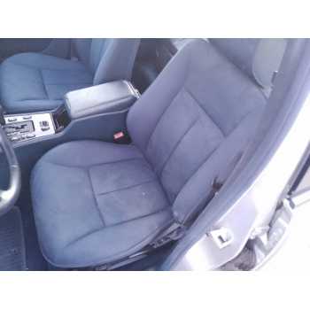 ASIENTO DELANTERO IZQUIERDO 