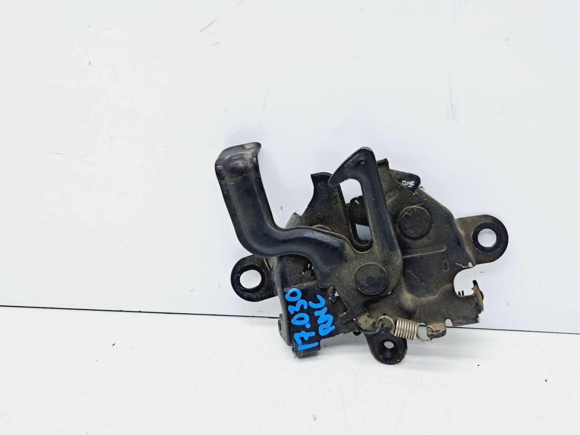 Recambio de cerradura capo para toyota yaris 1.4 turbodiesel cat referencia OEM IAM   