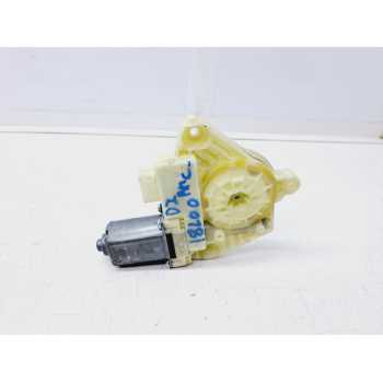 MOTOR ELEVALUNAS DELANTERO IZQUIERDO A2059060013 BROSE 