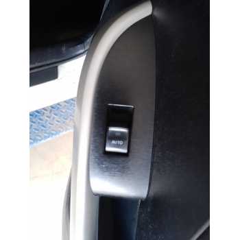 MANDO ELEVALUNAS TRASERO DERECHO 