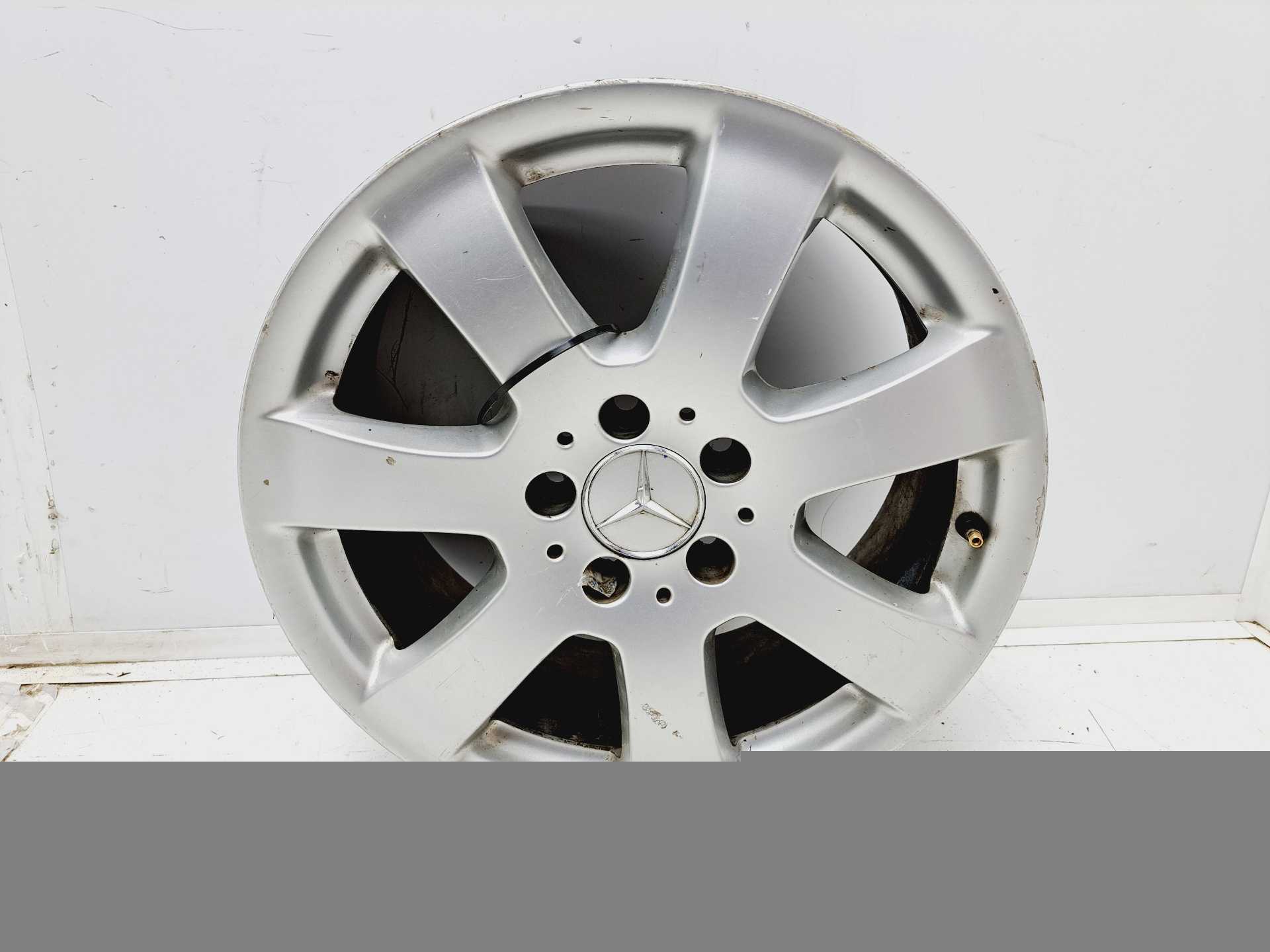Recambio de llanta para mercedes-benz clase m (w164) referencia OEM IAM R17 ORIGINAL 2514011002