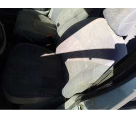 ASIENTO DELANTERO IZQUIERDO 