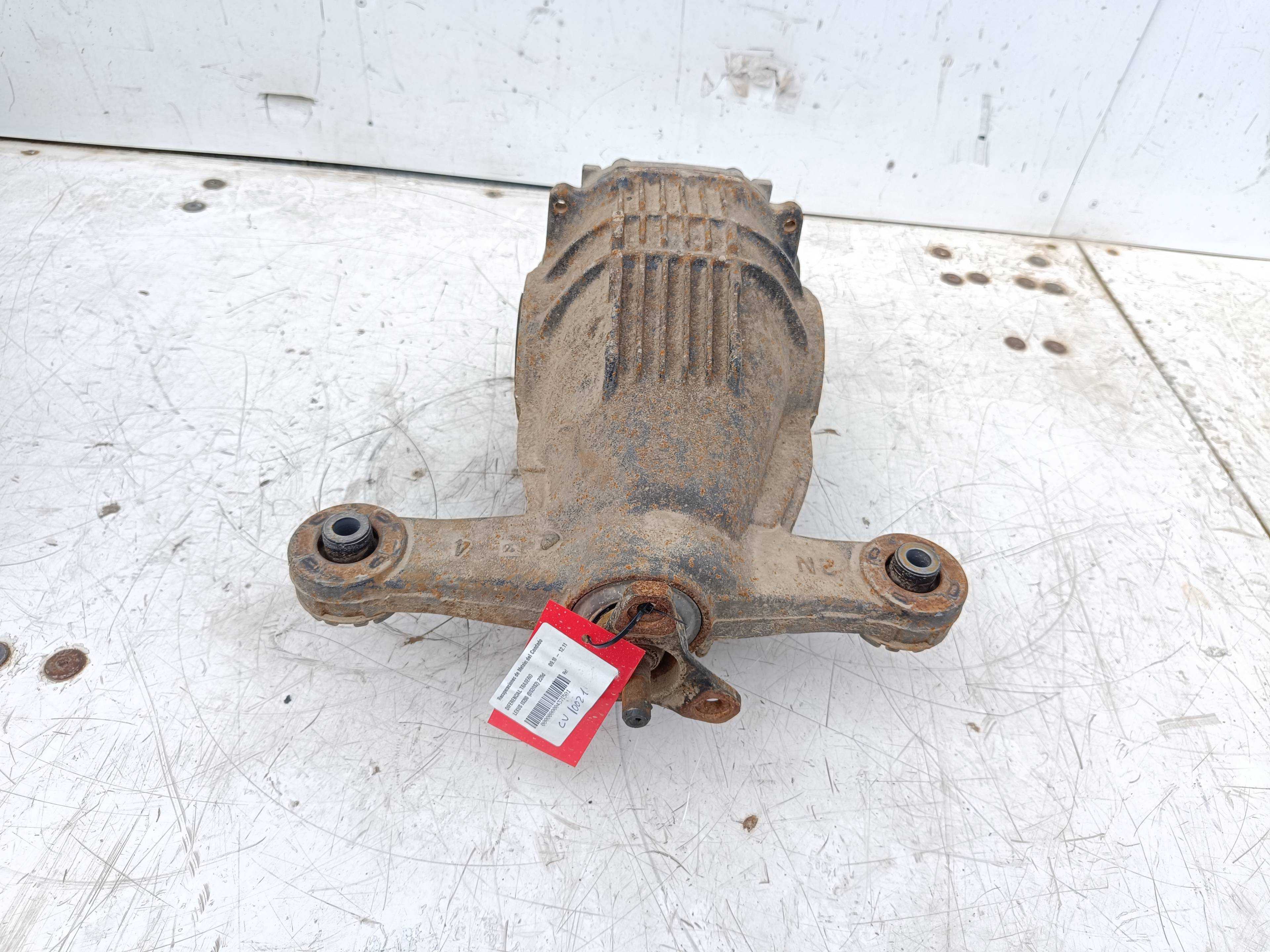 Recambio de diferencial trasero para lexus is200 (ds2/is2) 220d referencia OEM IAM   