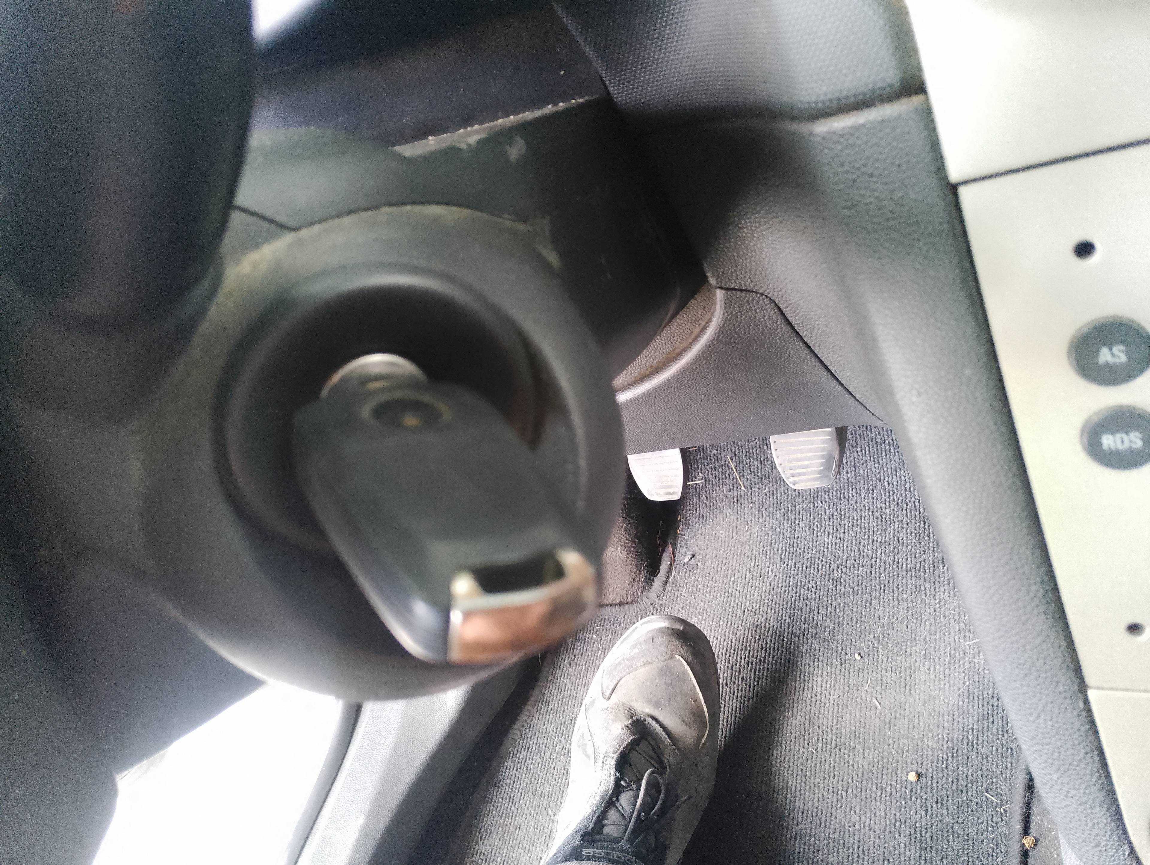 Recambio de conmutador de arranque para opel corsa d cosmo referencia OEM IAM   