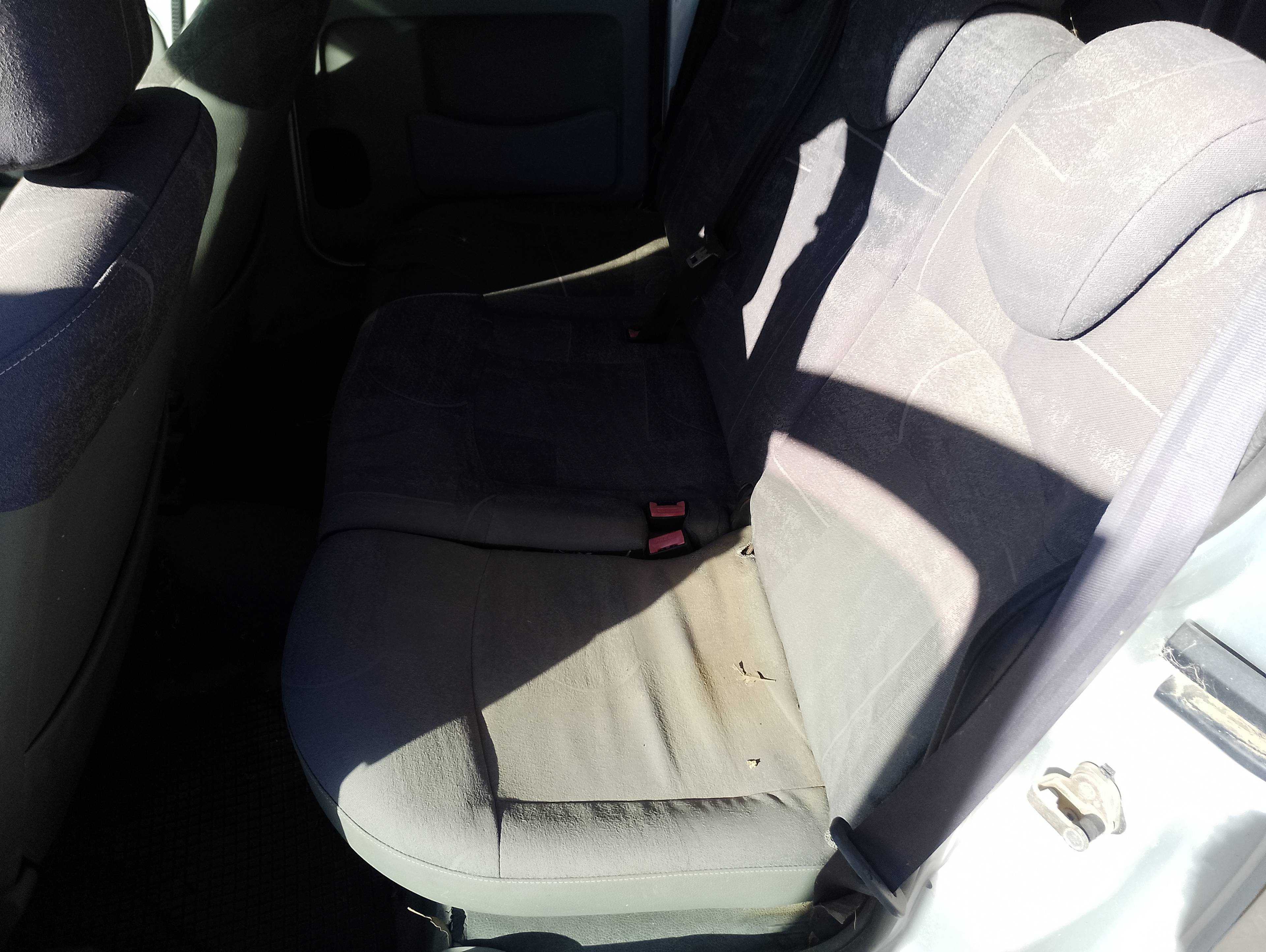 Recambio de asientos traseros para renault kangoo (f/kc0) authentique oasis referencia OEM IAM   