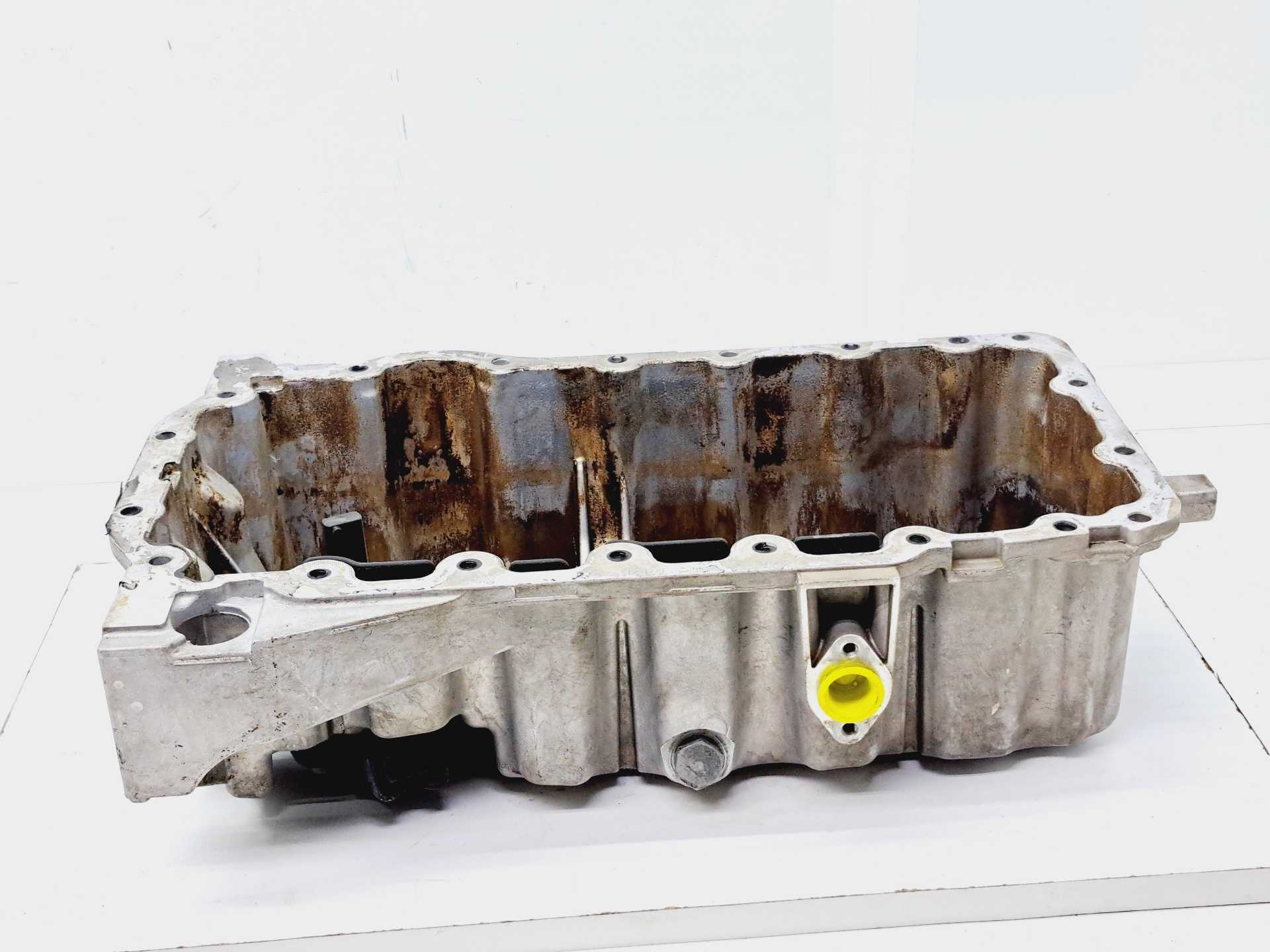 Recambio de carter para audi tt (8j3/8j9) 2.0 16v tfsi referencia OEM IAM 06F103603B  