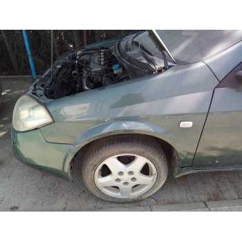 Recambio de aleta delantera izquierda para nissan primera berlina (p12) acenta referencia OEM IAM   